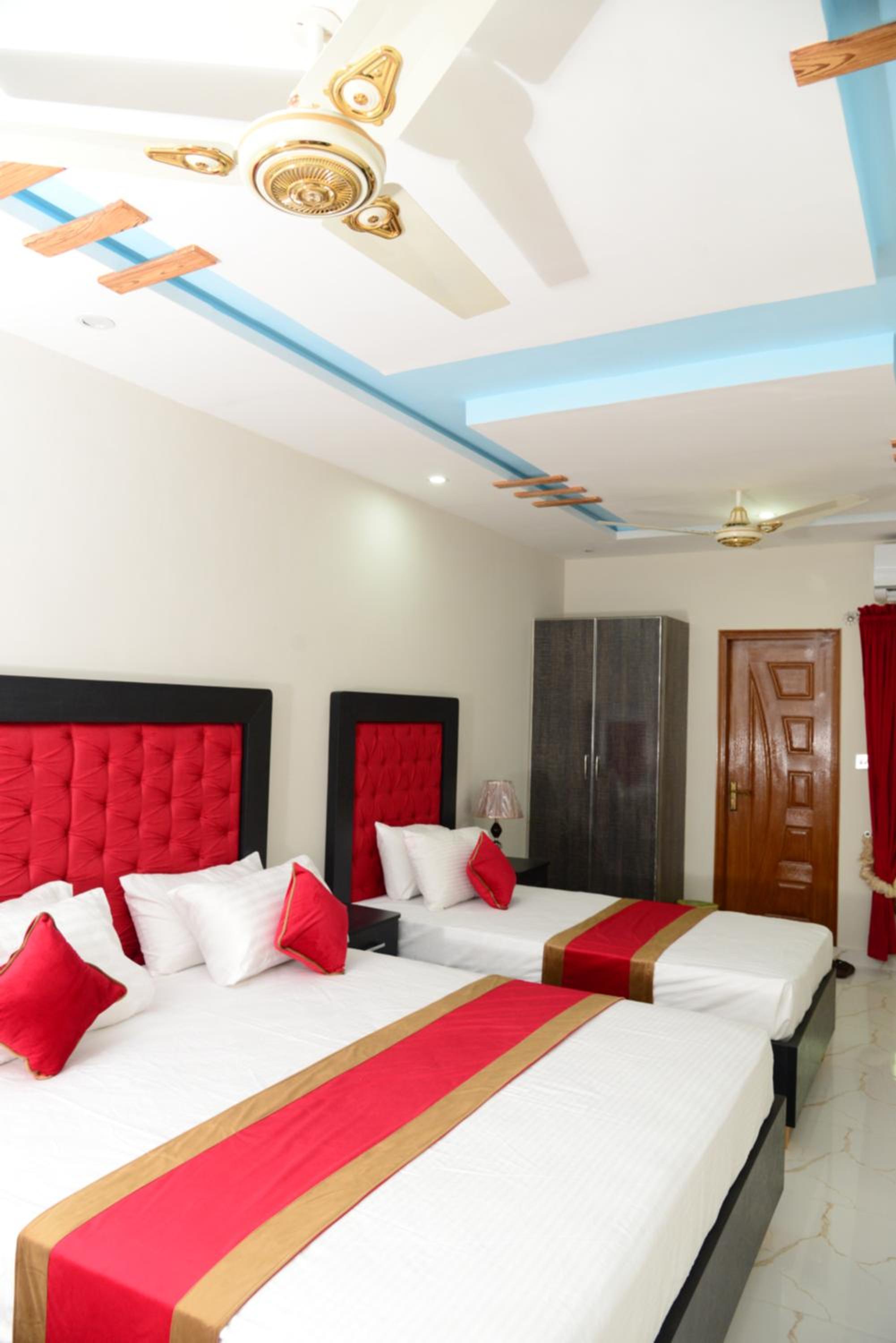 Deluxe Triple Room photo 1