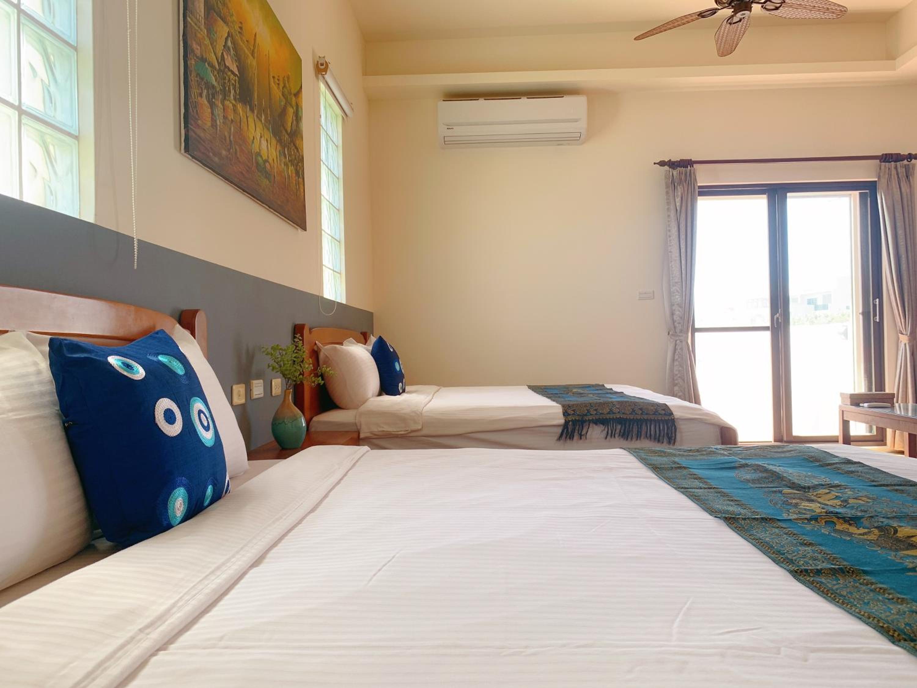 Quadruple Room with Balcony