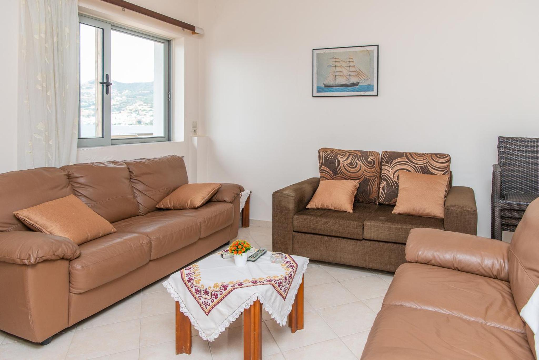 Three-Bedroom House photo 2