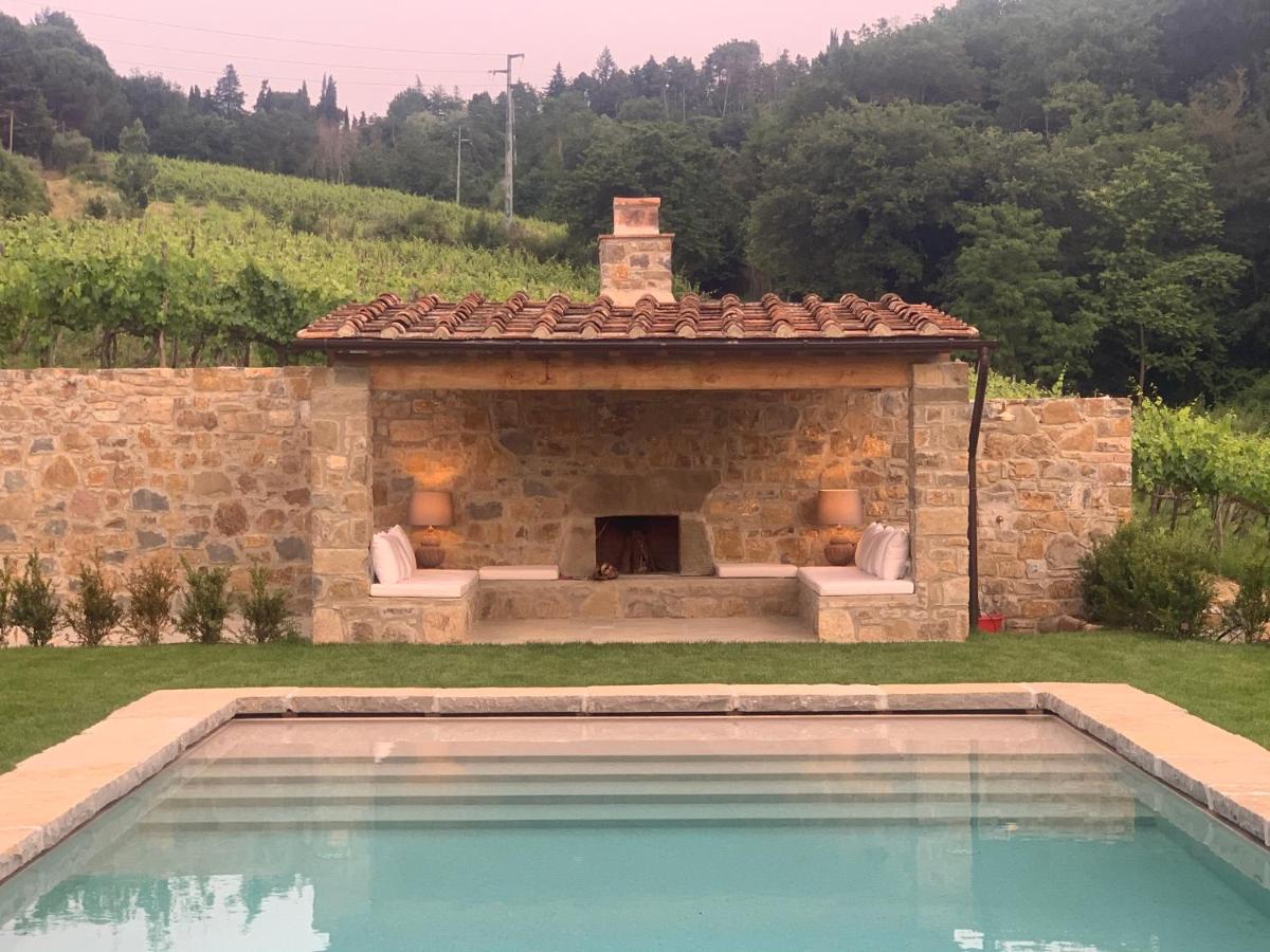 Villa photo 2