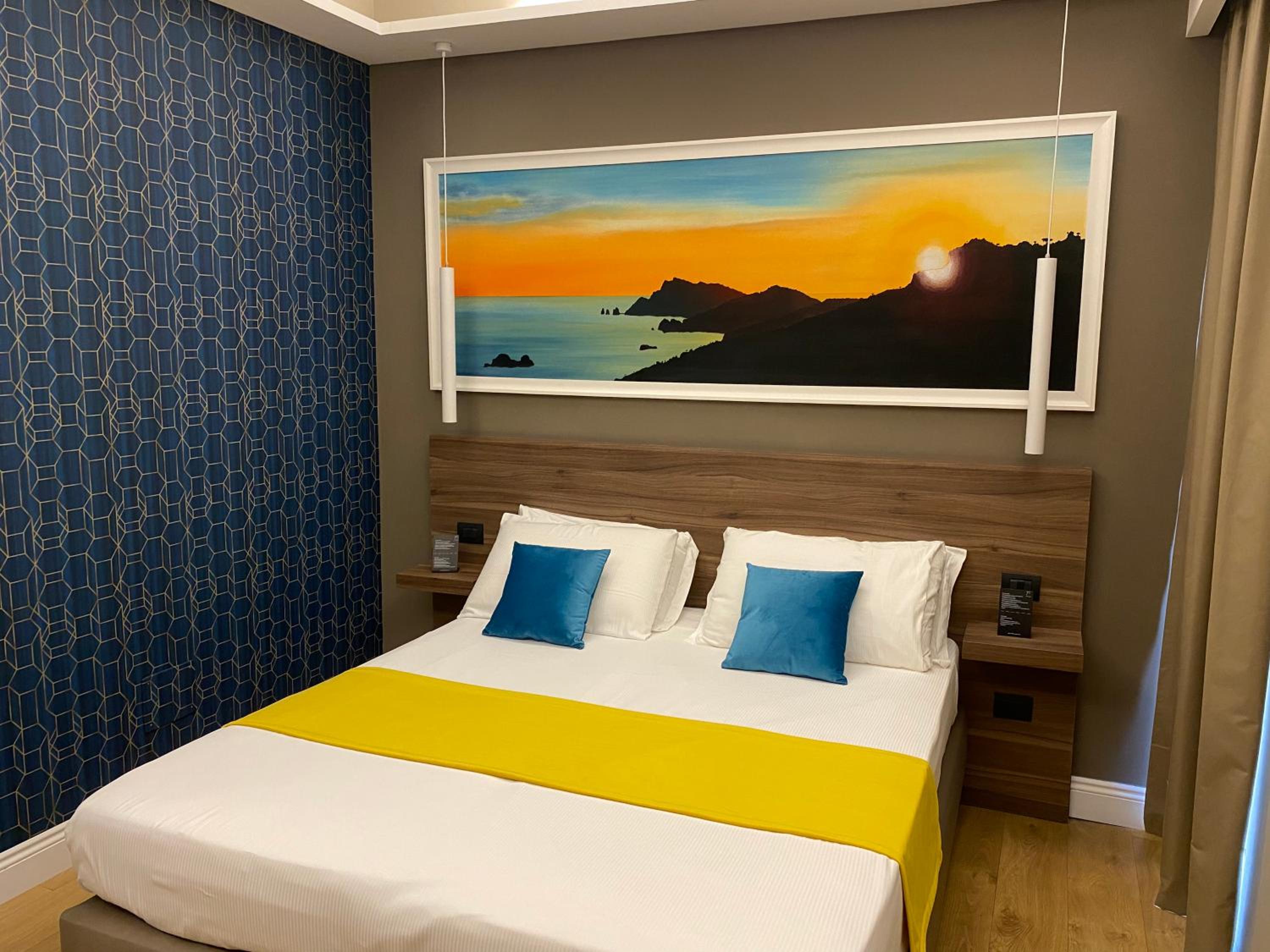 Deluxe Double or Twin Room with Balcony