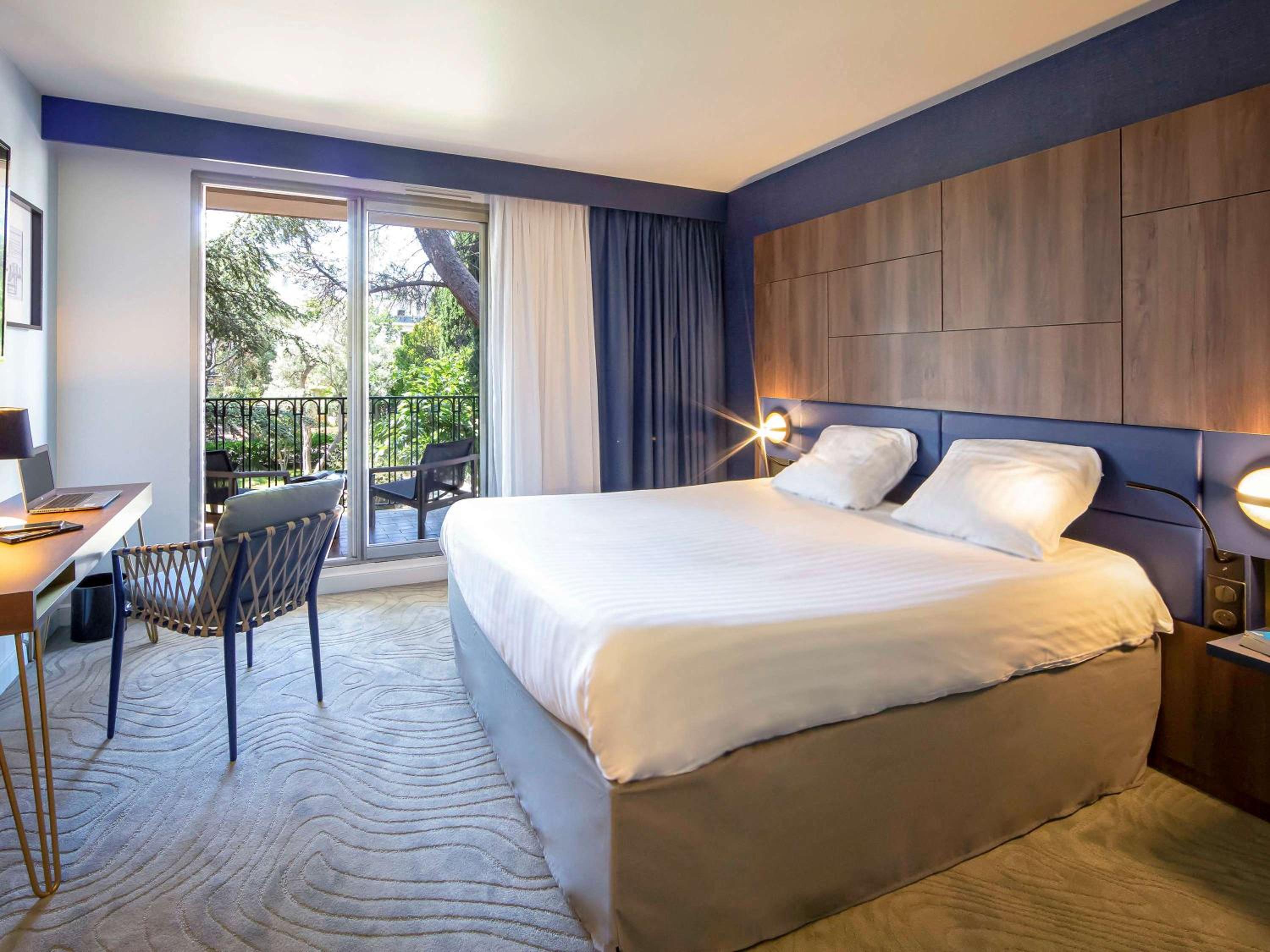 Privilege Double Room with Patio and Garden View