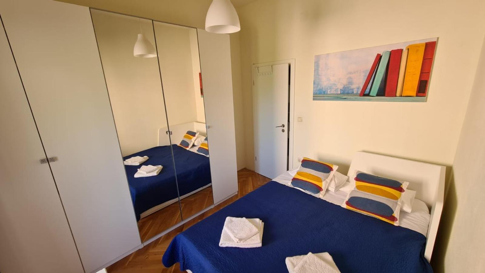 Two-Bedroom Apartment - Photo 16