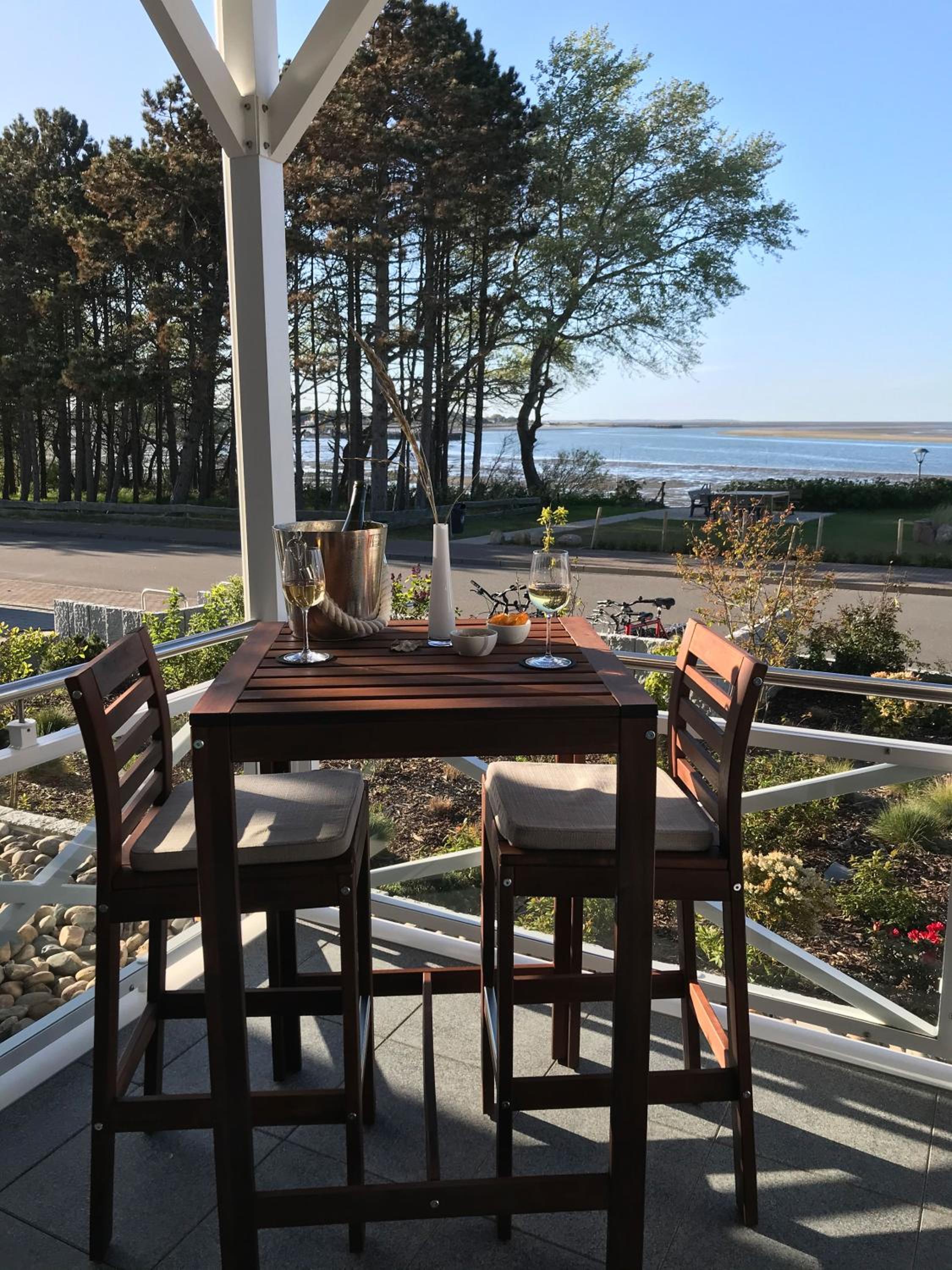Apartment with Sea View photo 2