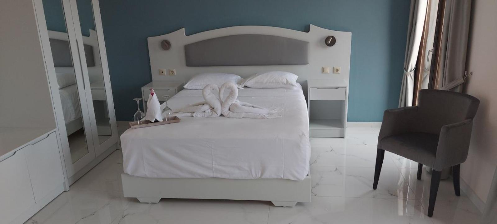 Deluxe Queen Room photo 2