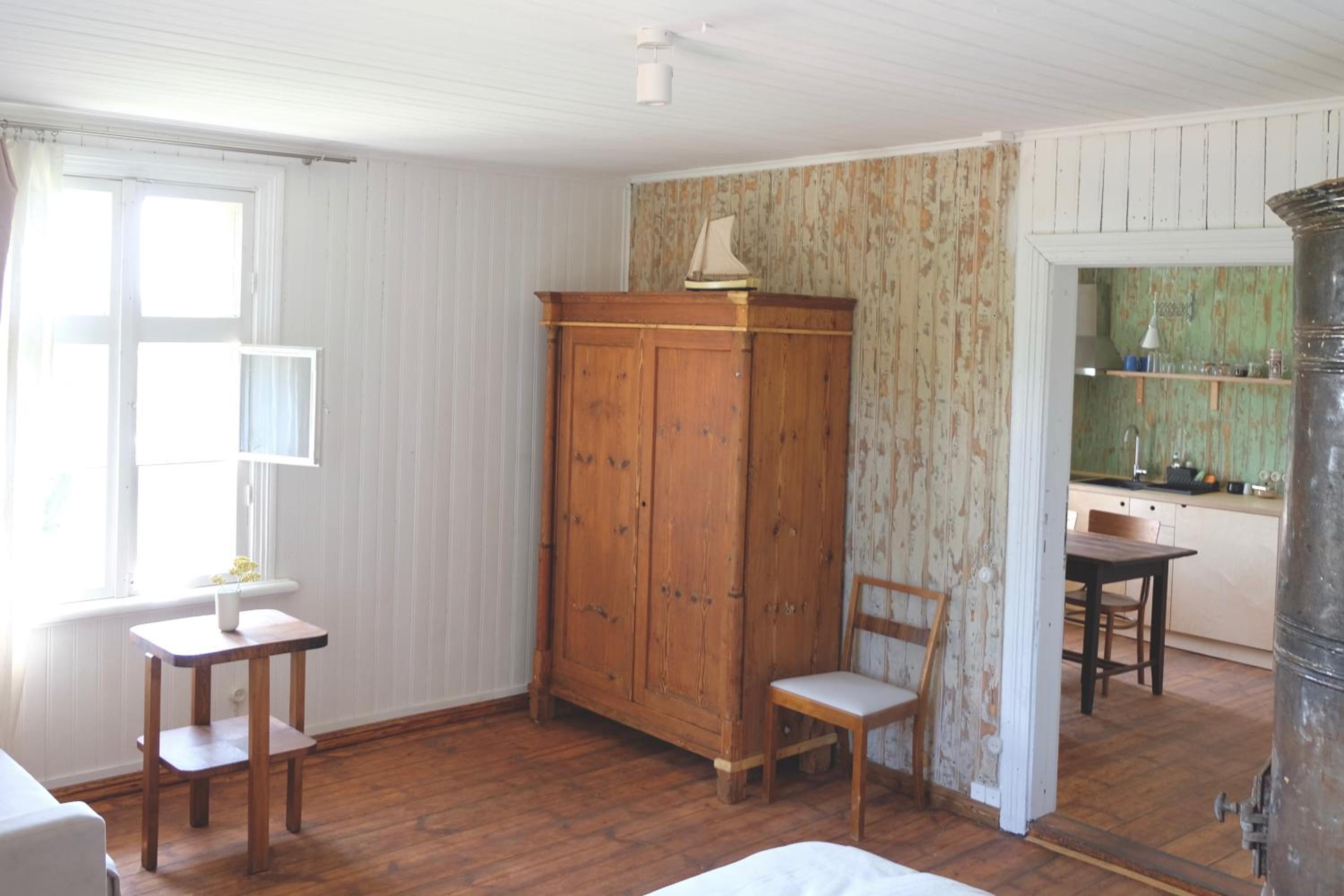 Apartment with Garden View - Photo 2