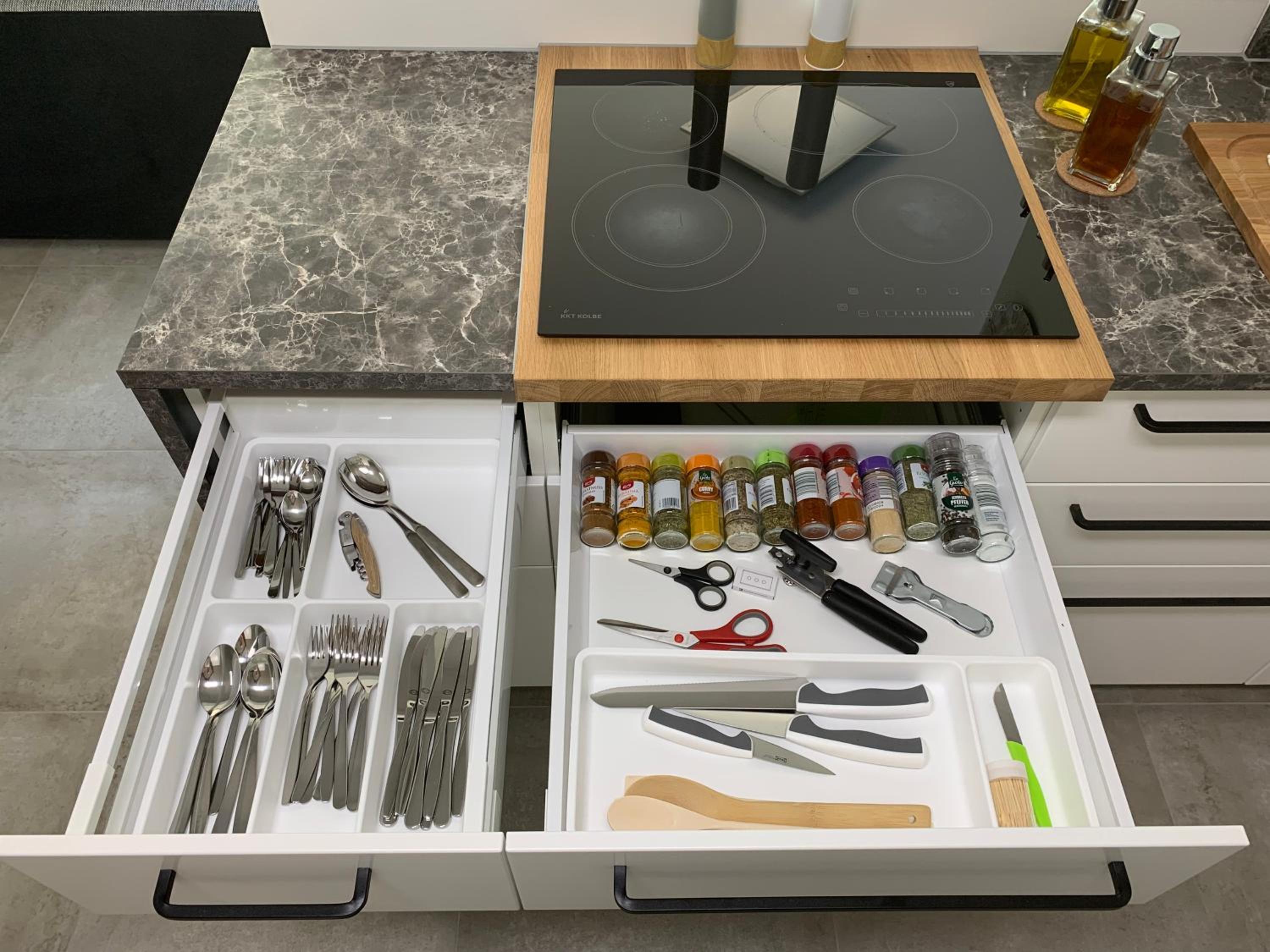 Studio - Photo 12