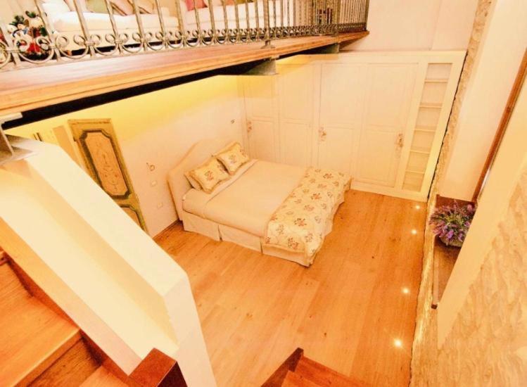 Duplex Apartment photo 2