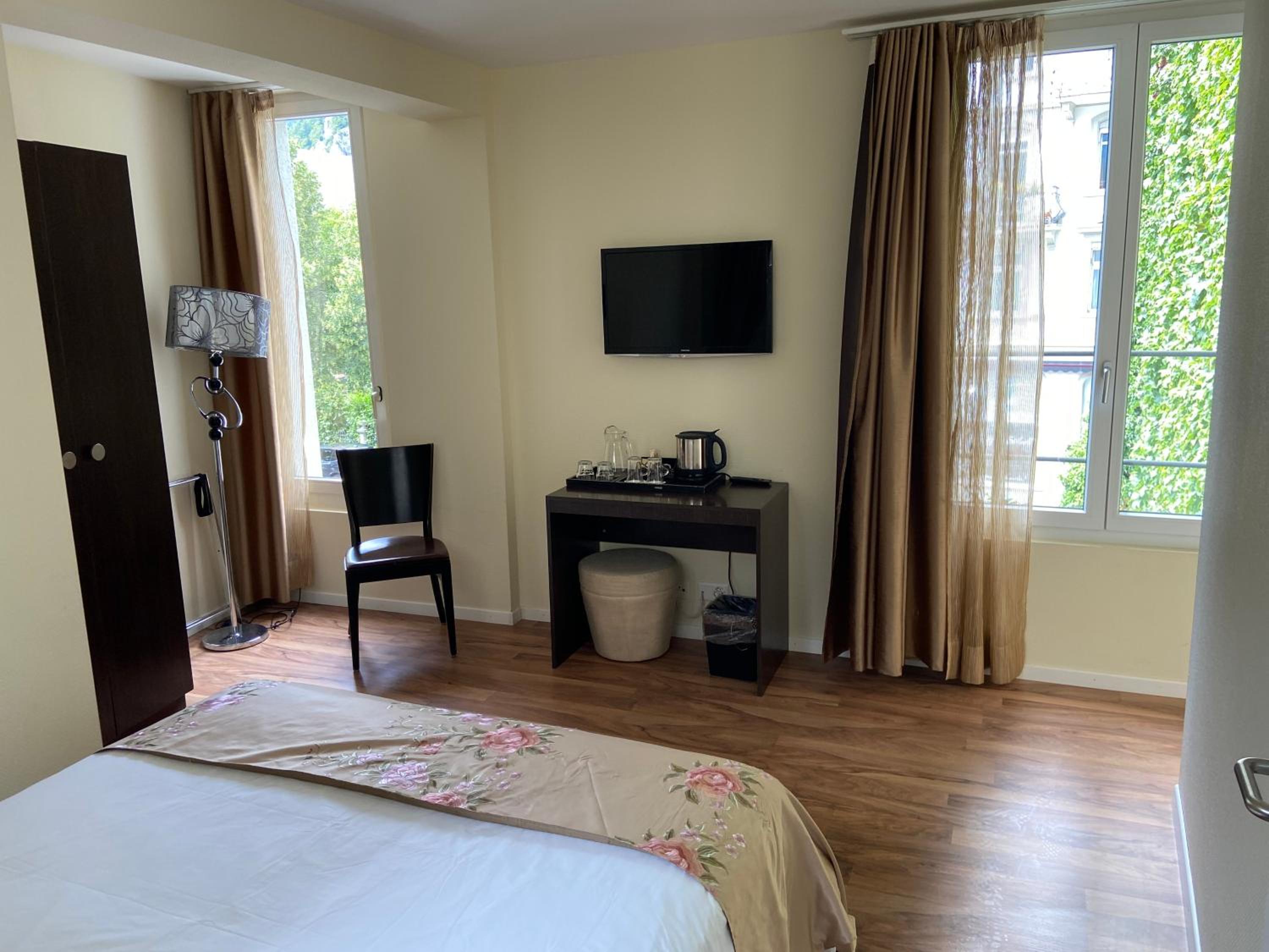 Double Room photo 2