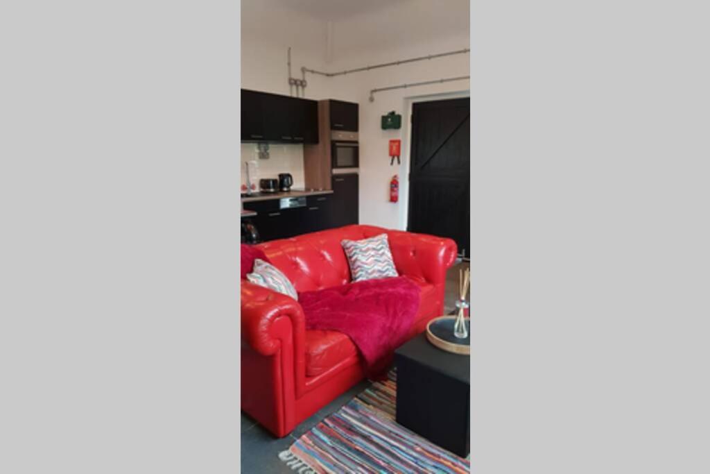 One-Bedroom House - Photo 1
