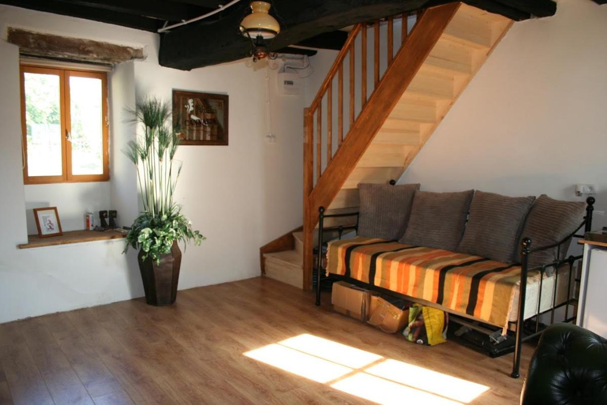 Apartment with Garden View photo 2