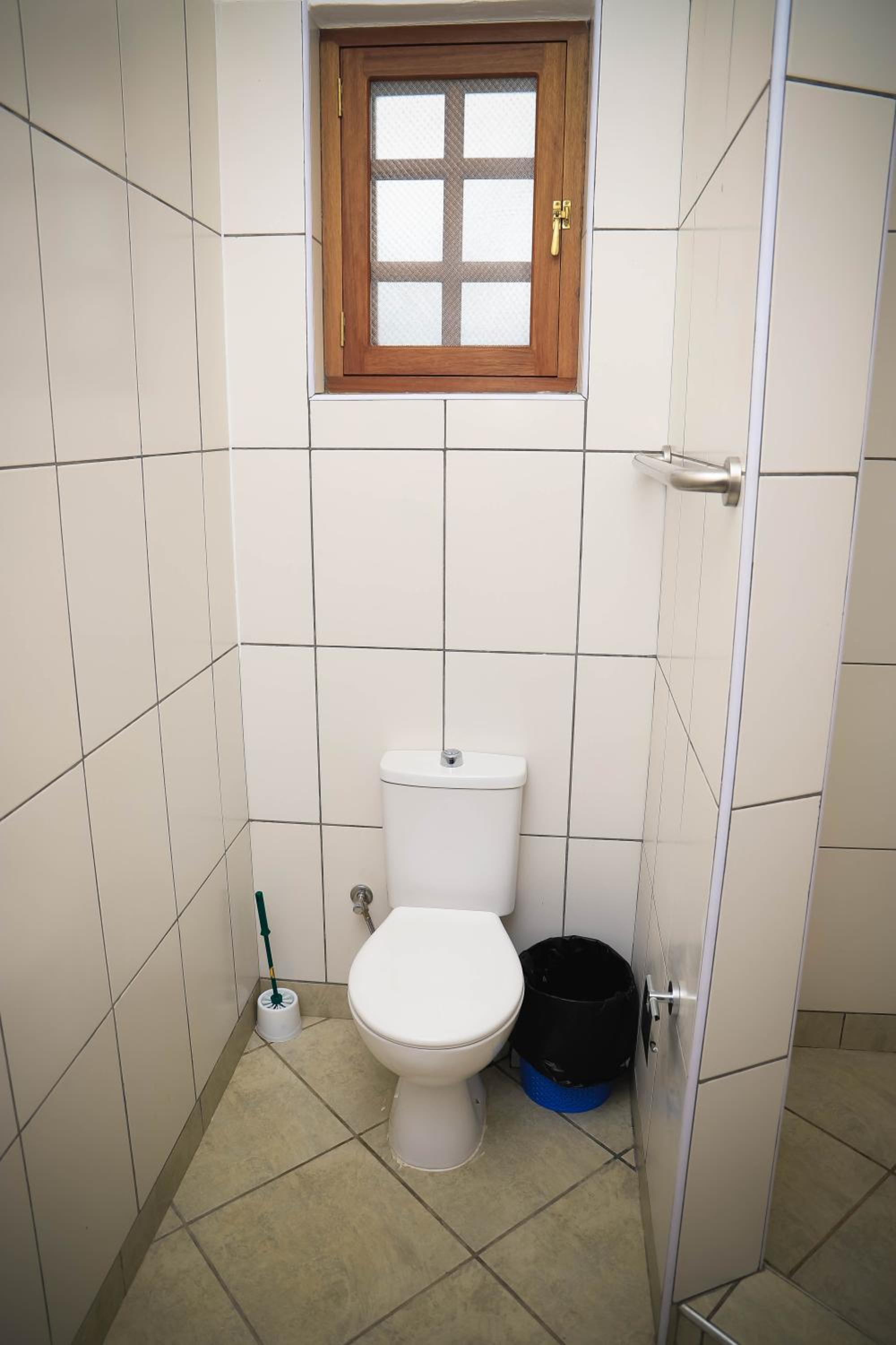 Two-Bedroom House photo 3