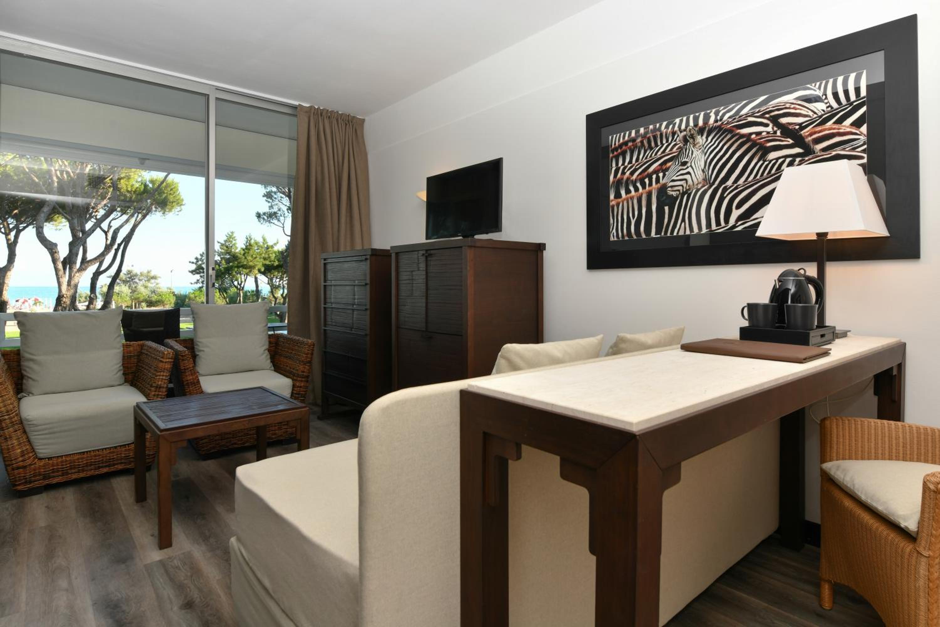 Junior Suite - Photo 25