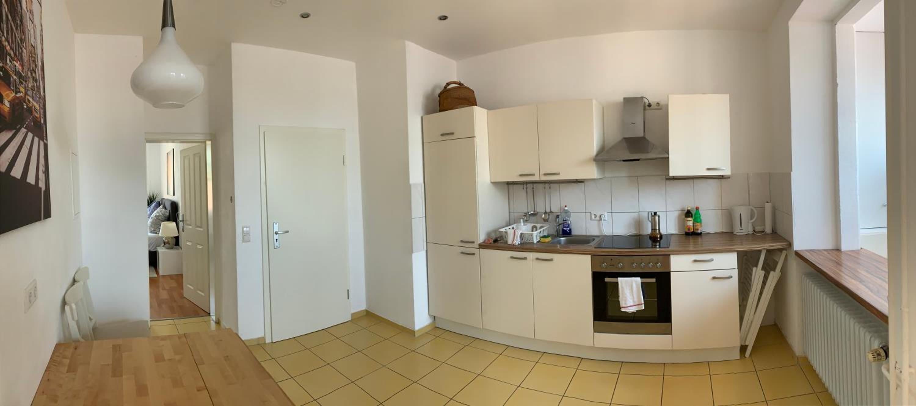 Apartment with Mountain View - Photo 11