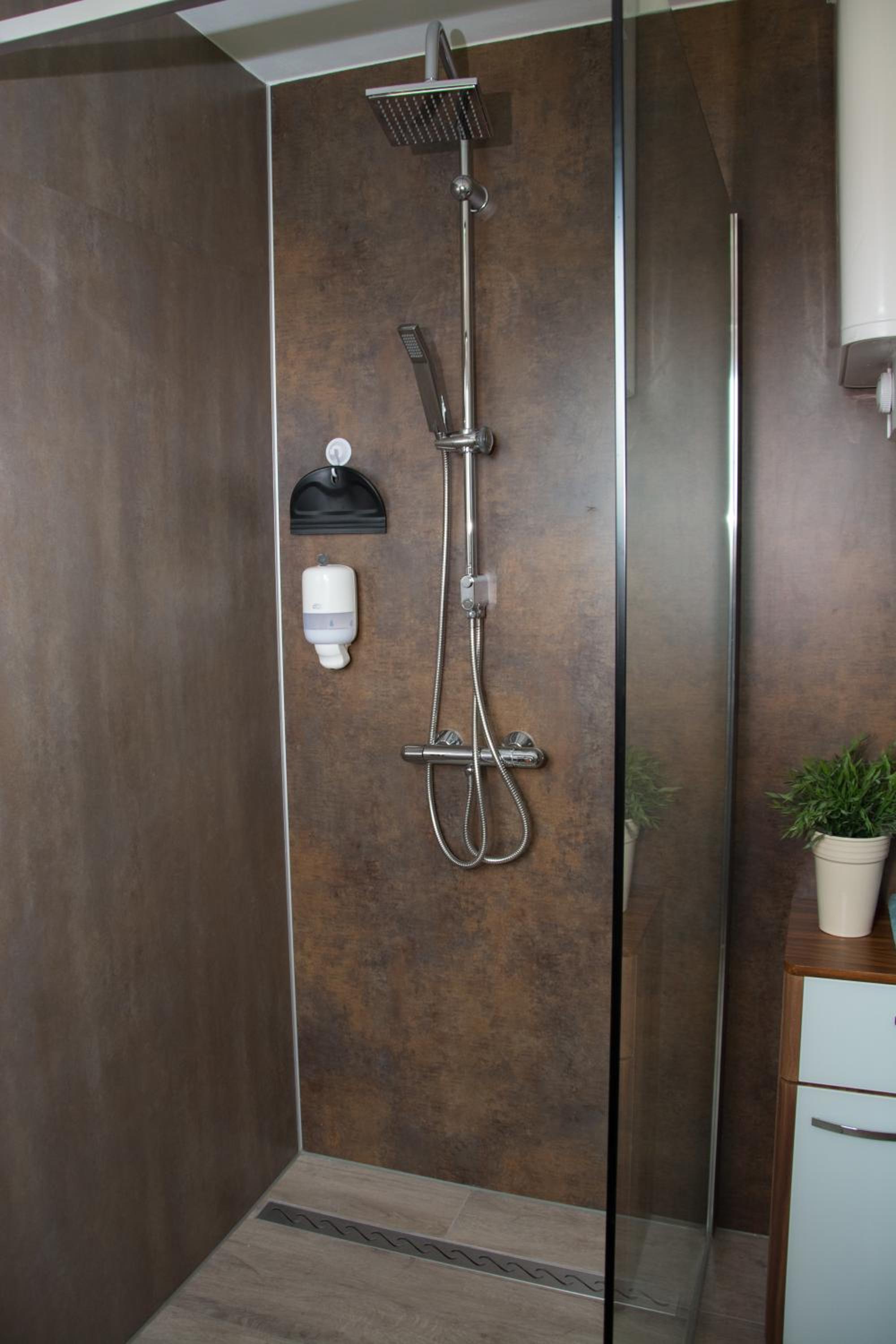 Double Room with Private Bathroom photo 3