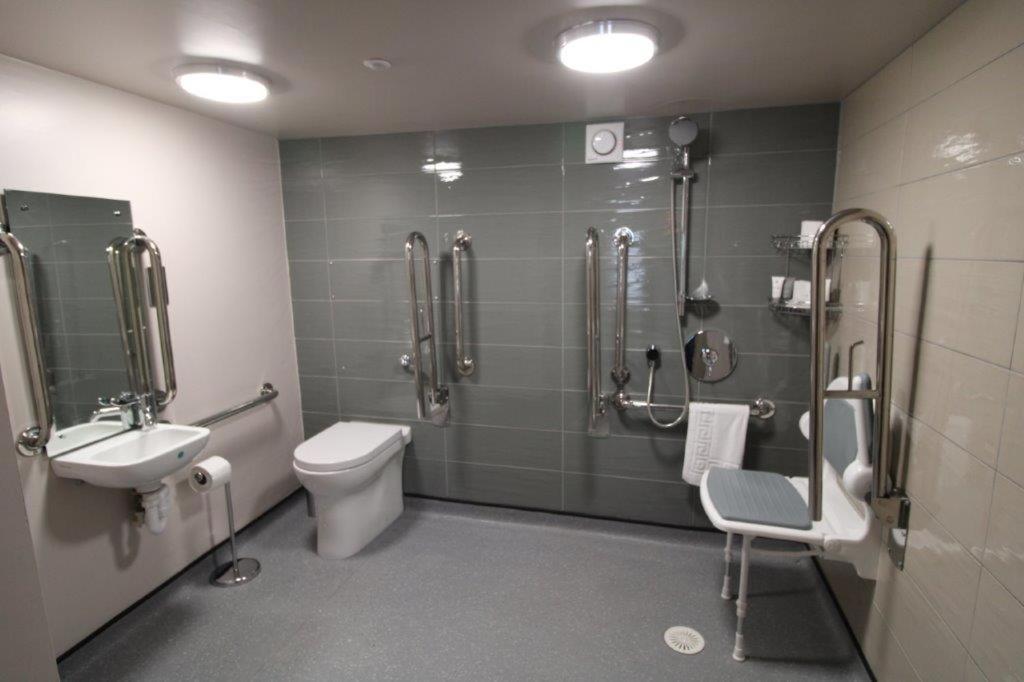 Double Room - Disability Access - Photo 4