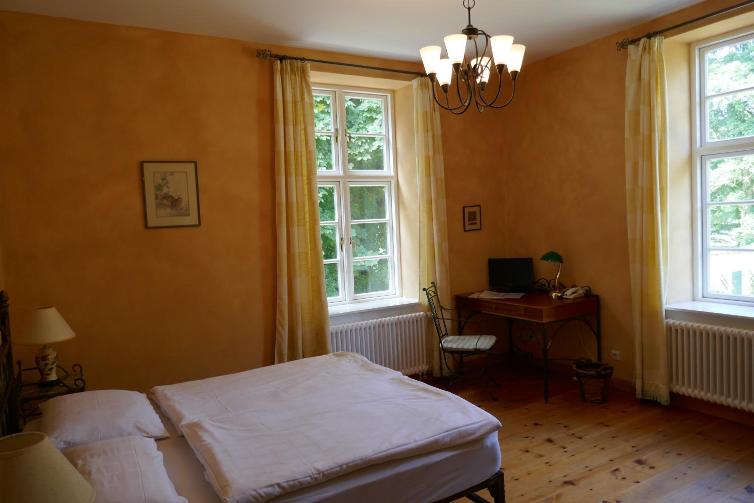 Two Bedroom Studio  - Photo 4