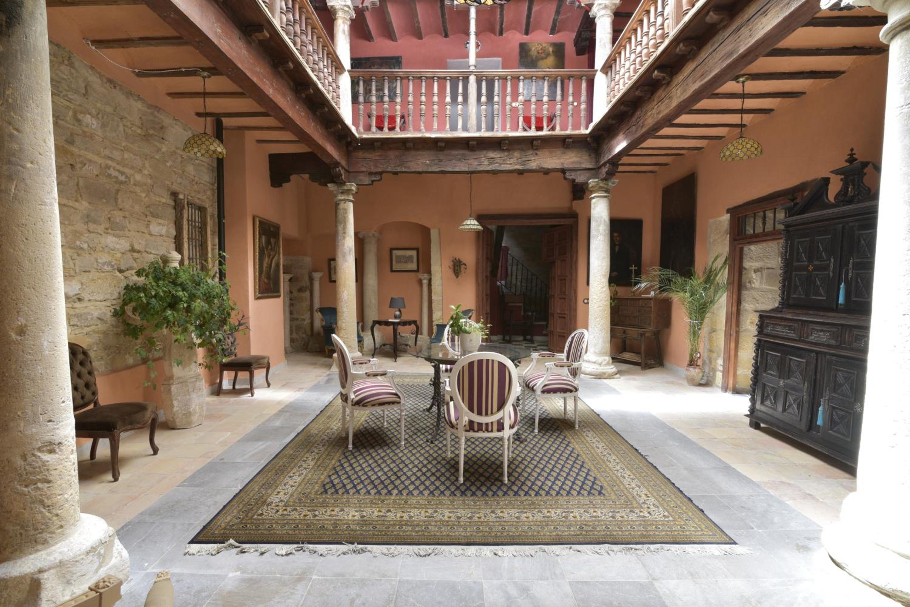 Casa de cuatro habitaciones