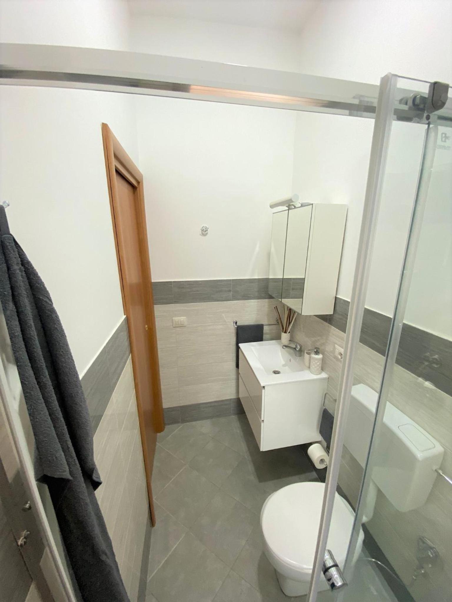 Apartment - Photo 47