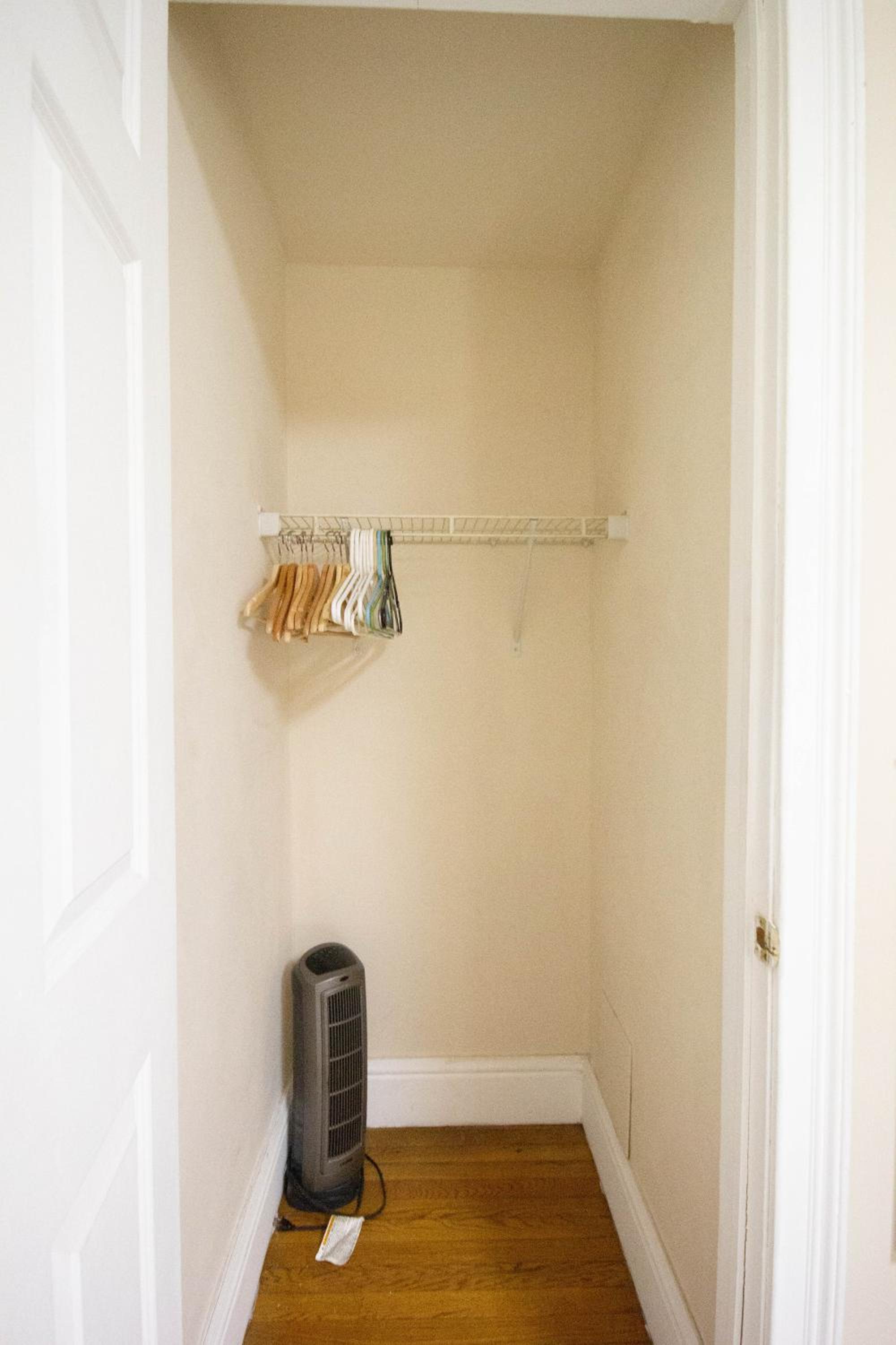 Studio Apartment photo 3