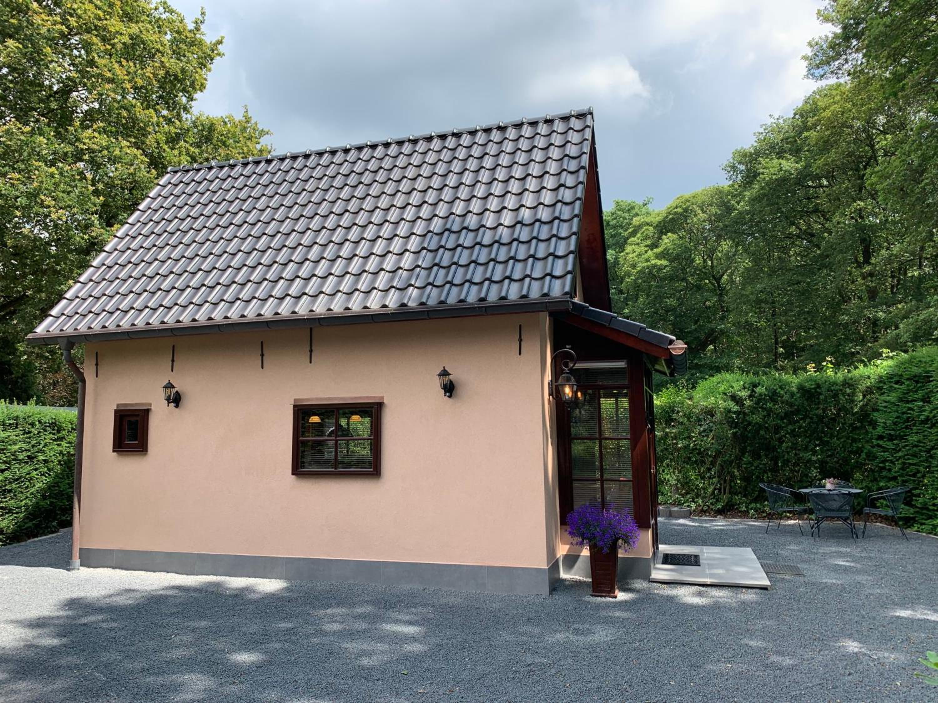 Two-Bedroom House - Photo 25