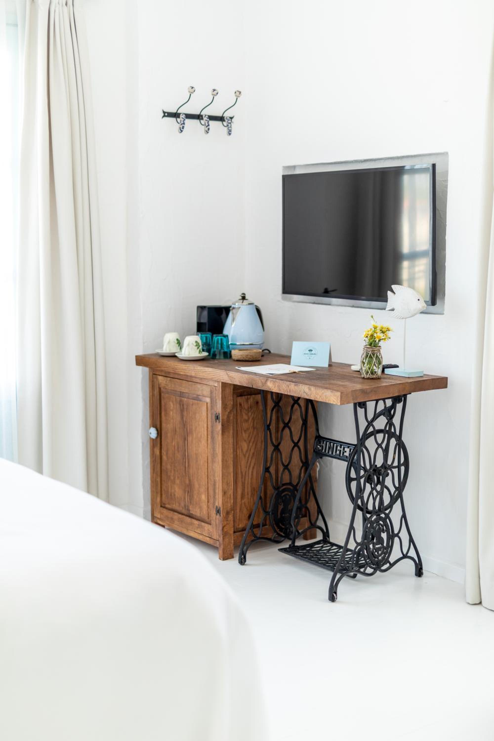 Superior Room with French Balcony photo 3
