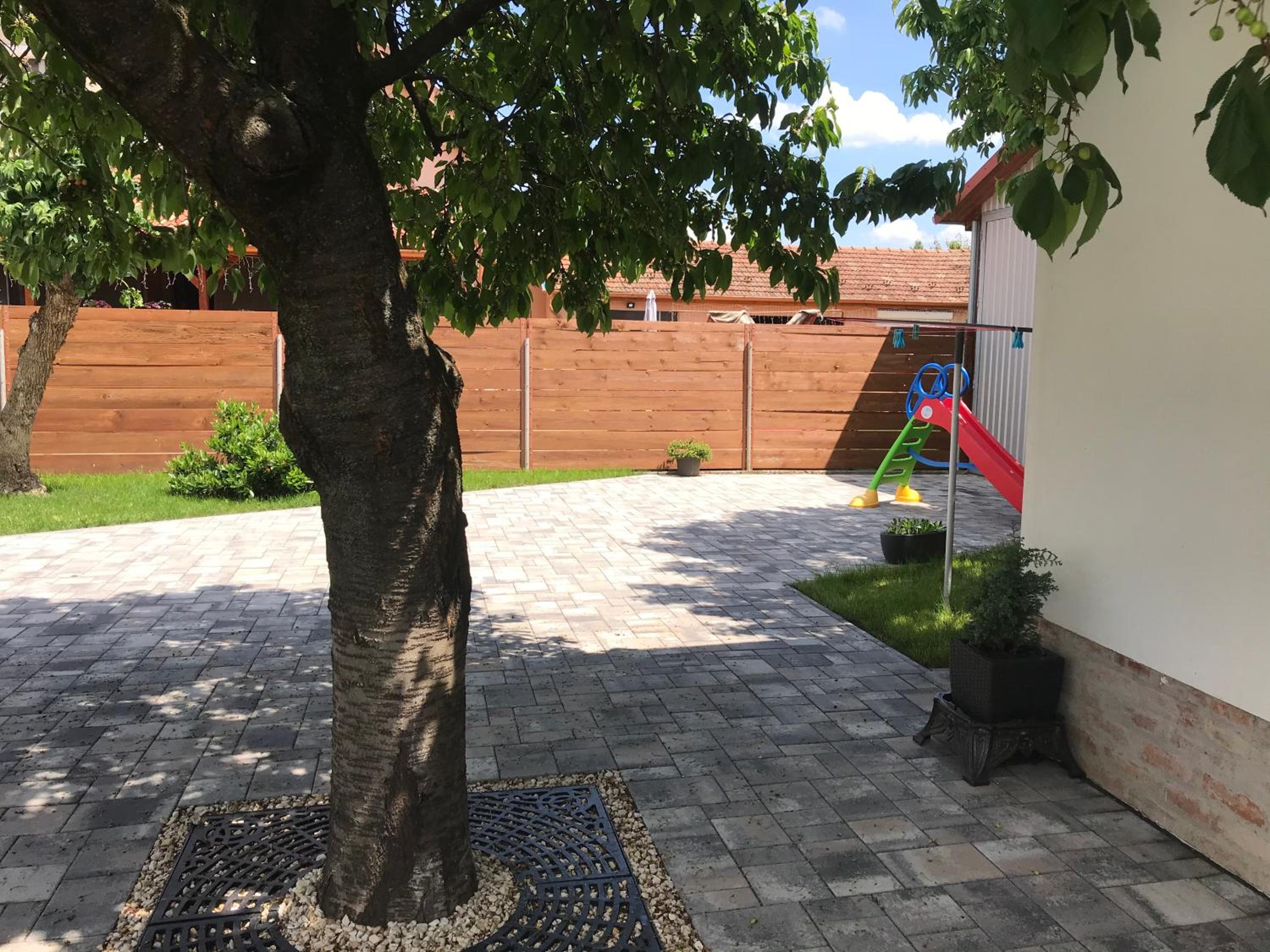 Apartment - Photo 37