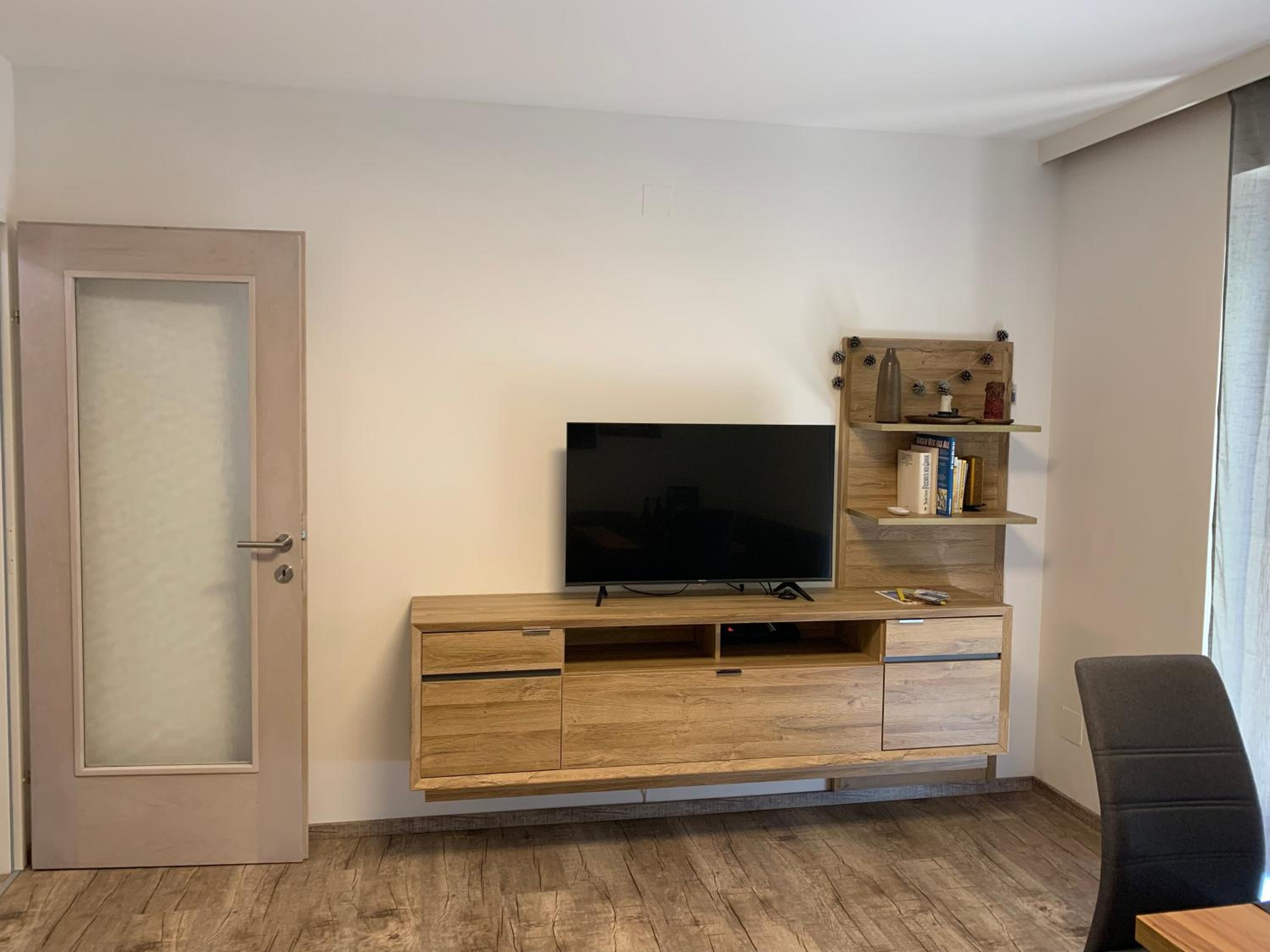 Apartment photo 1