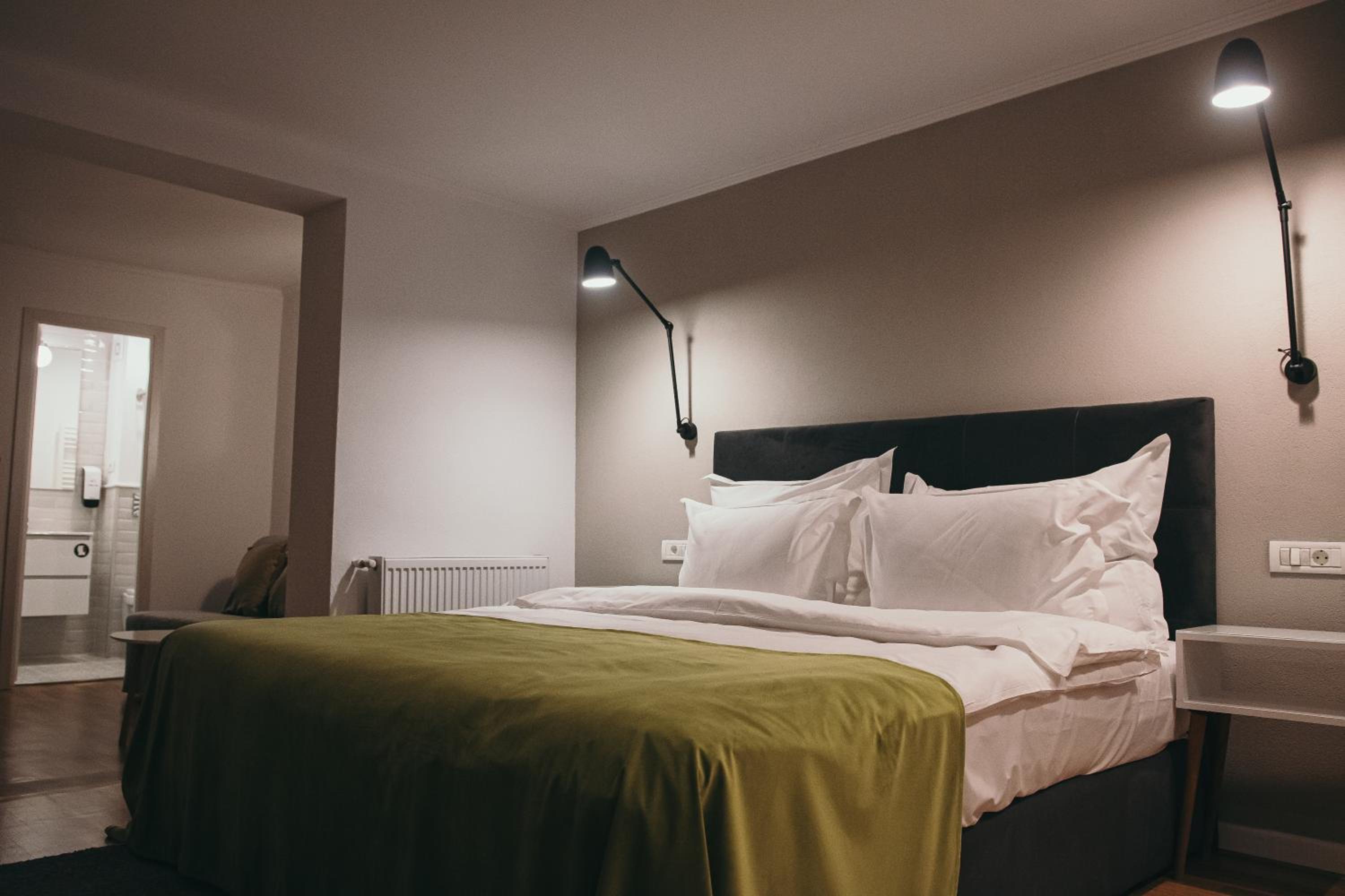 Family Suite - Photo 16