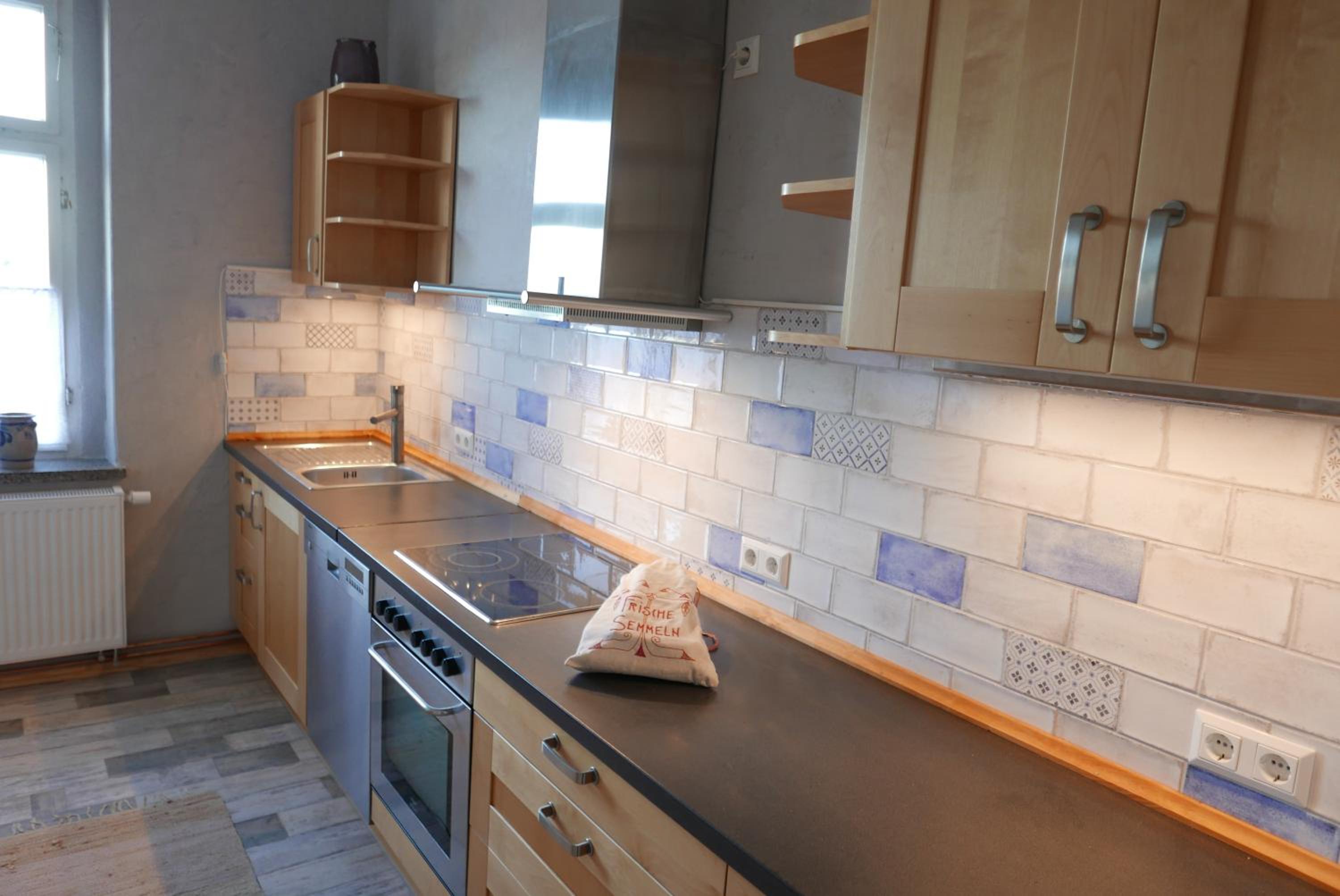 One-Bedroom Apartment - Photo 4