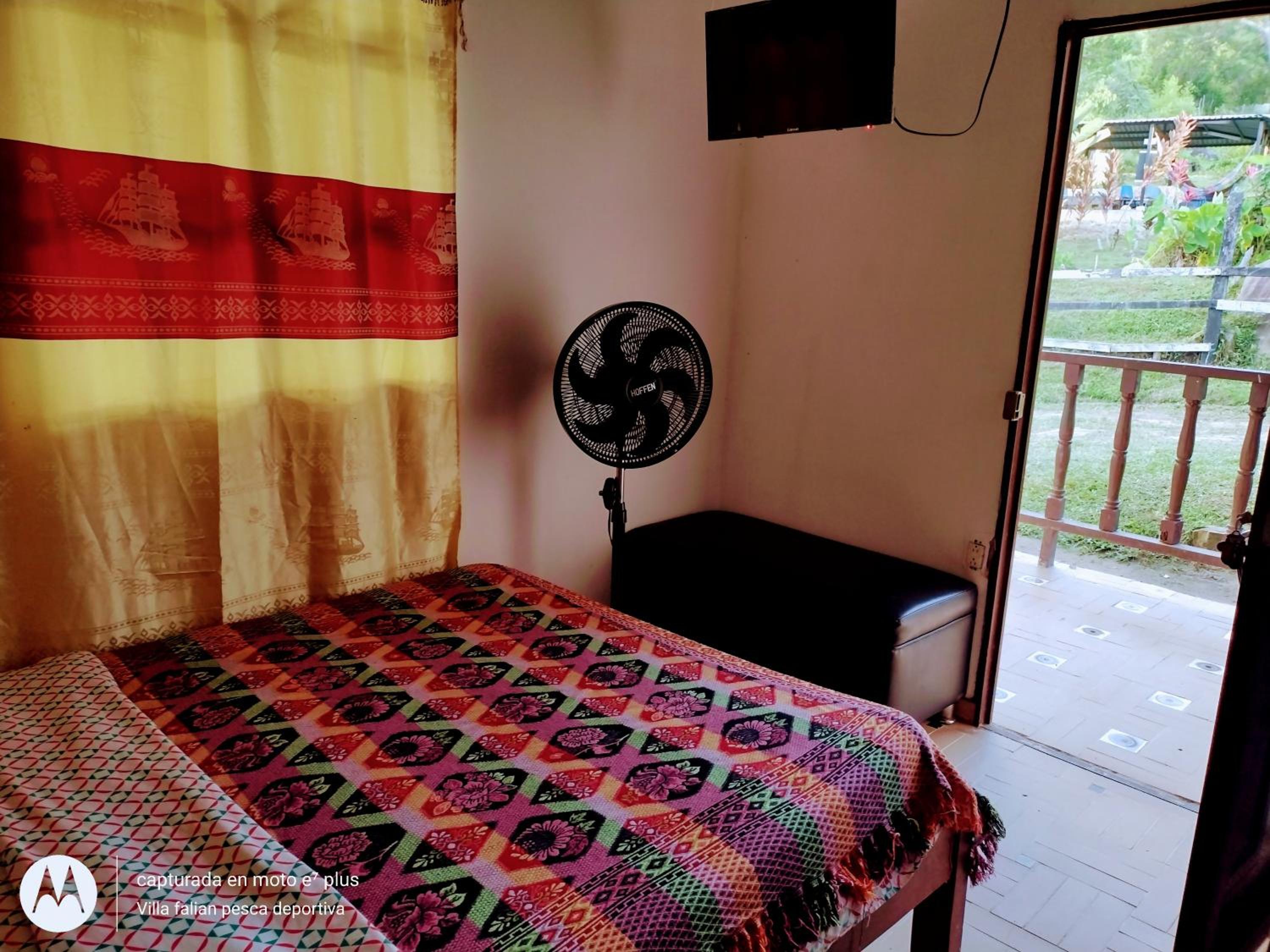 One-Bedroom House photo 1