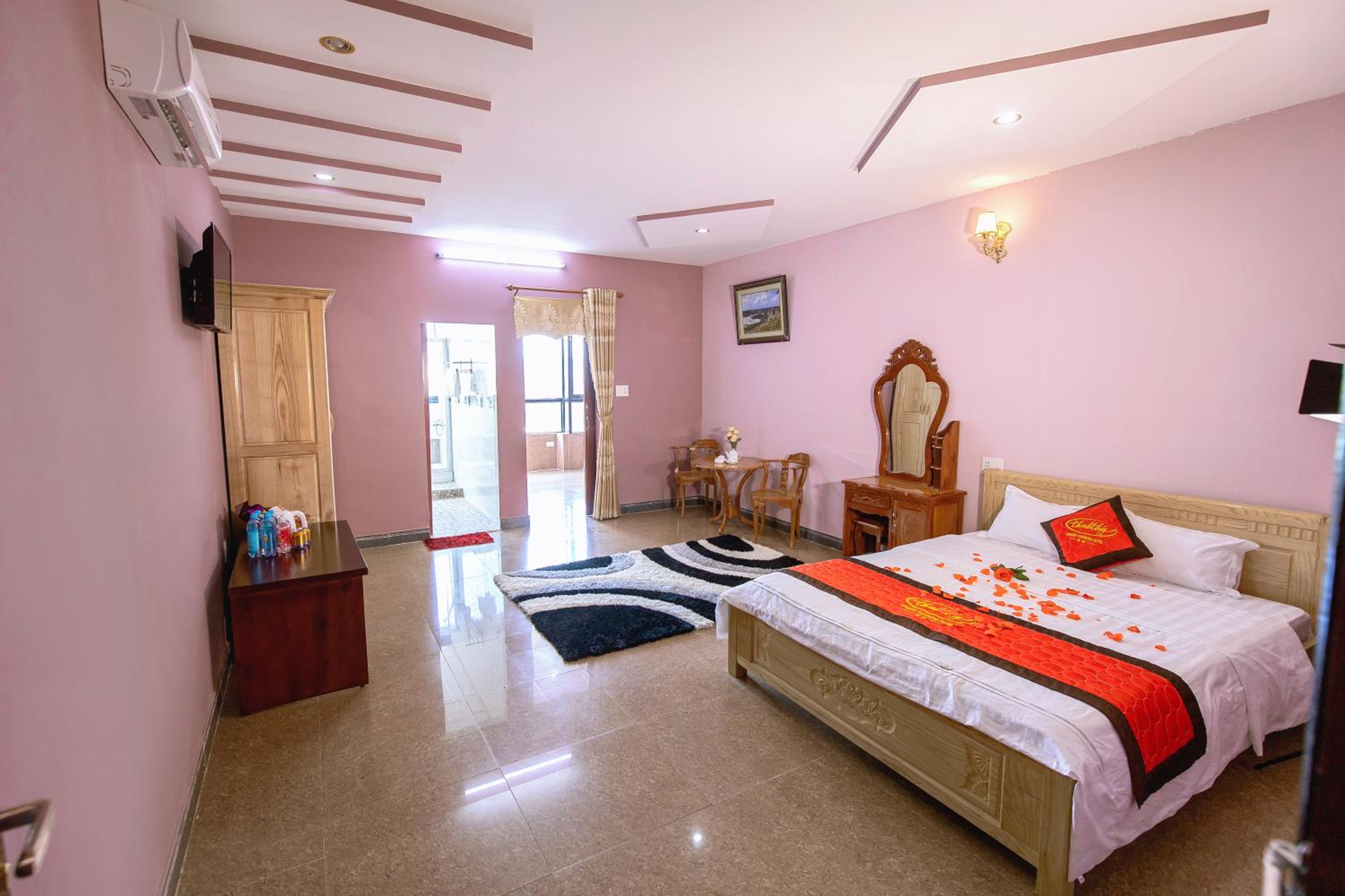 Double Room with Lake View photo 1