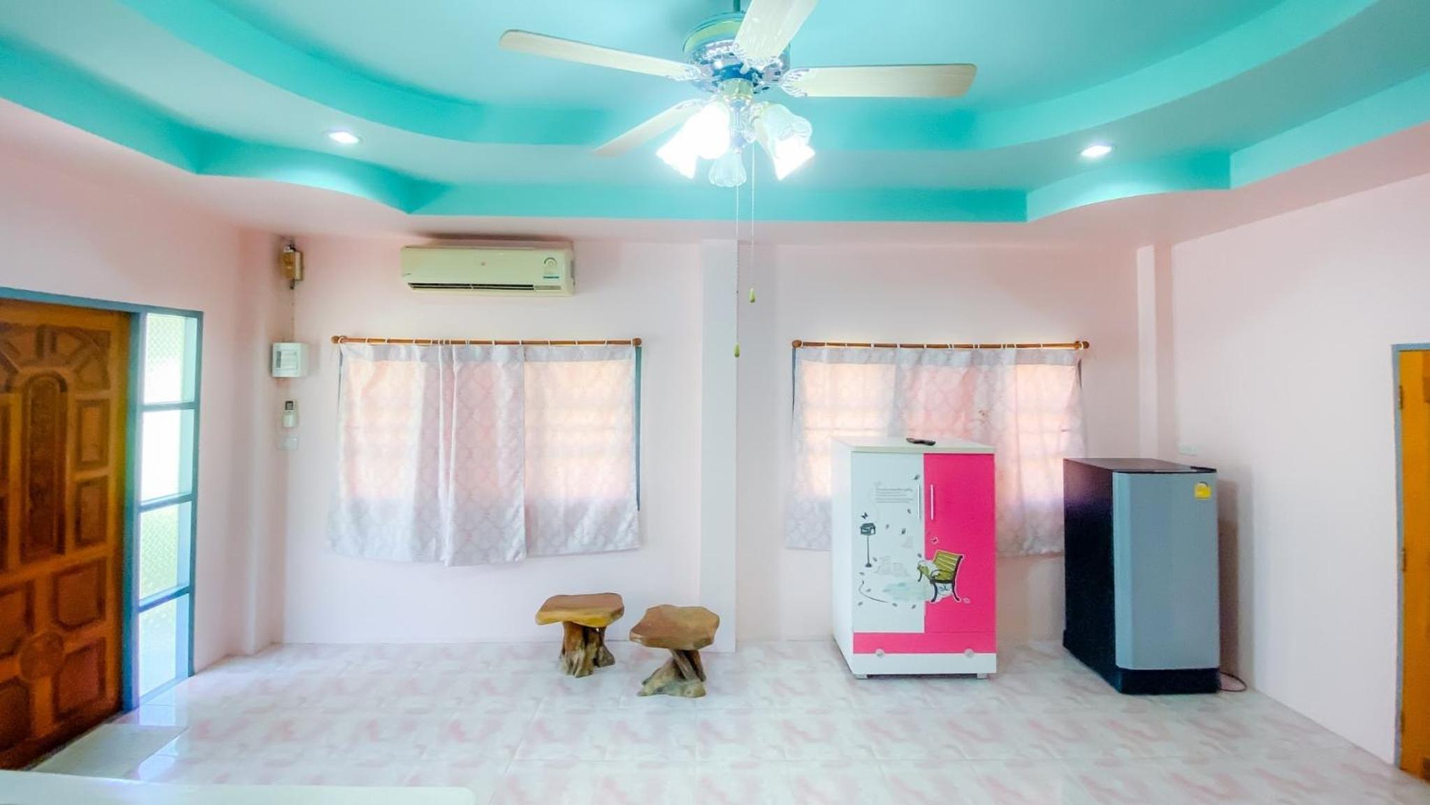 Standard Quadruple Room - Photo 2