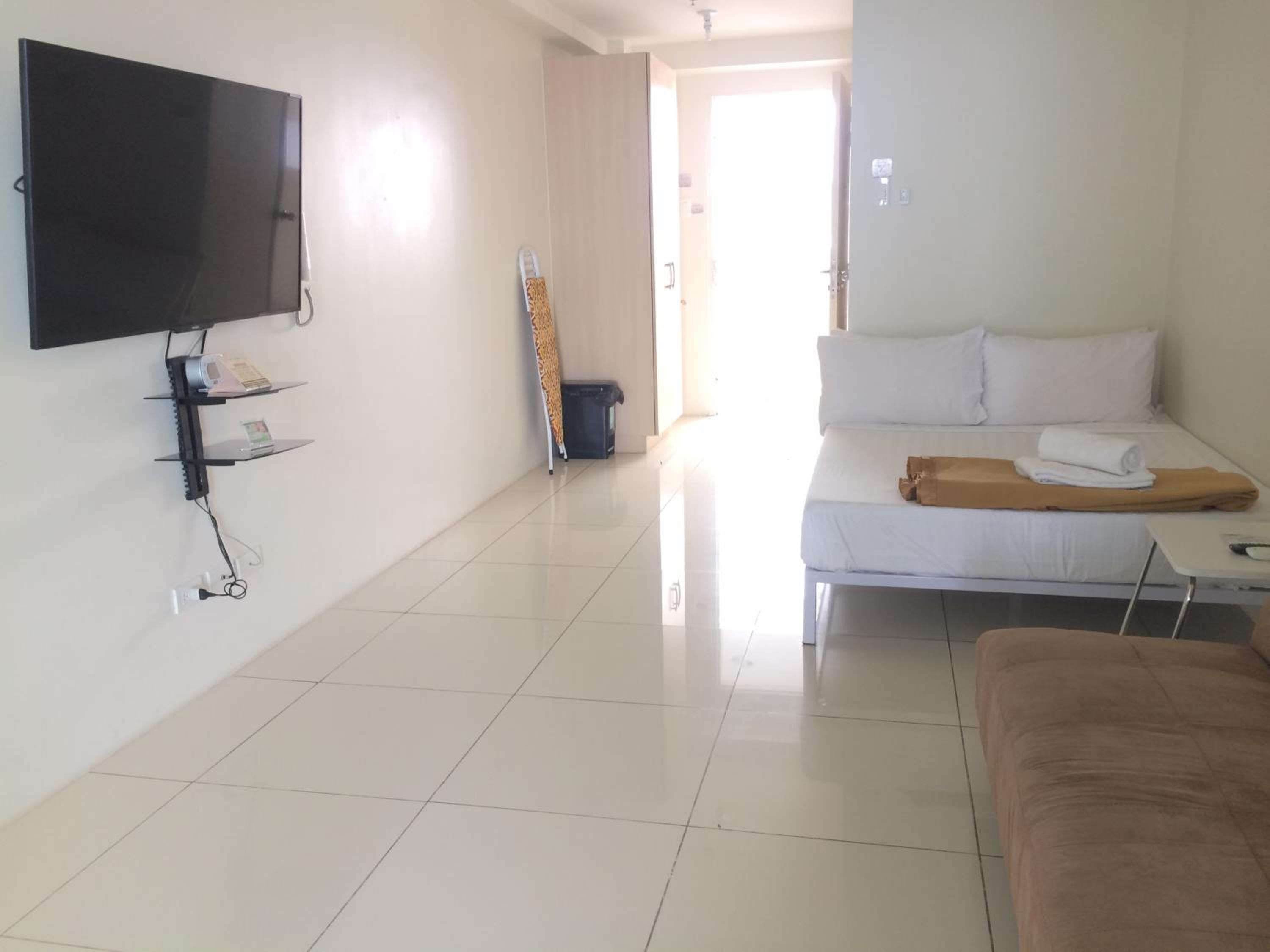 Studio with Lake View photo 1