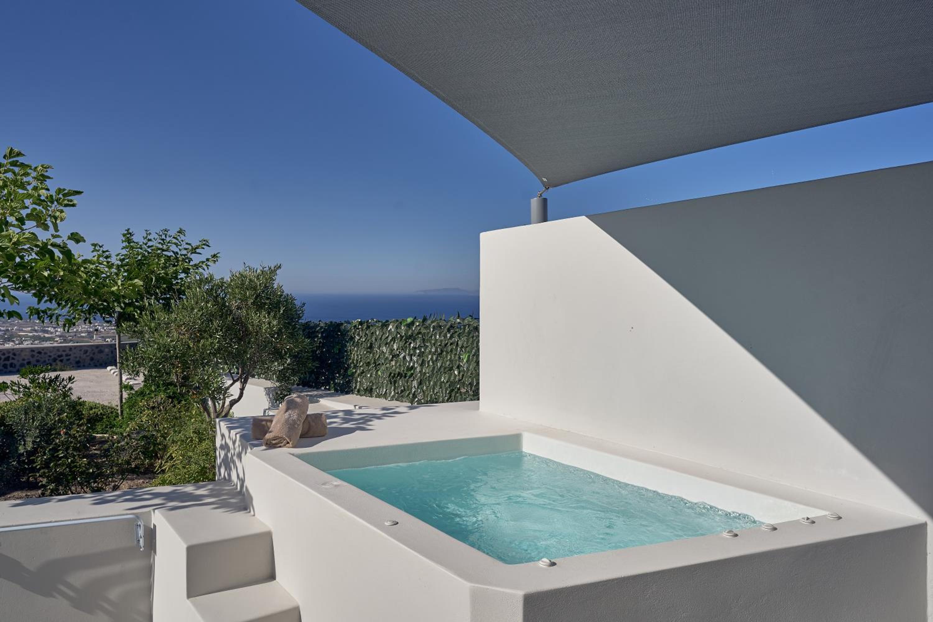 Junior Suite with Hot Tub and Partial Sea view/Lower courtyard - Photo 37