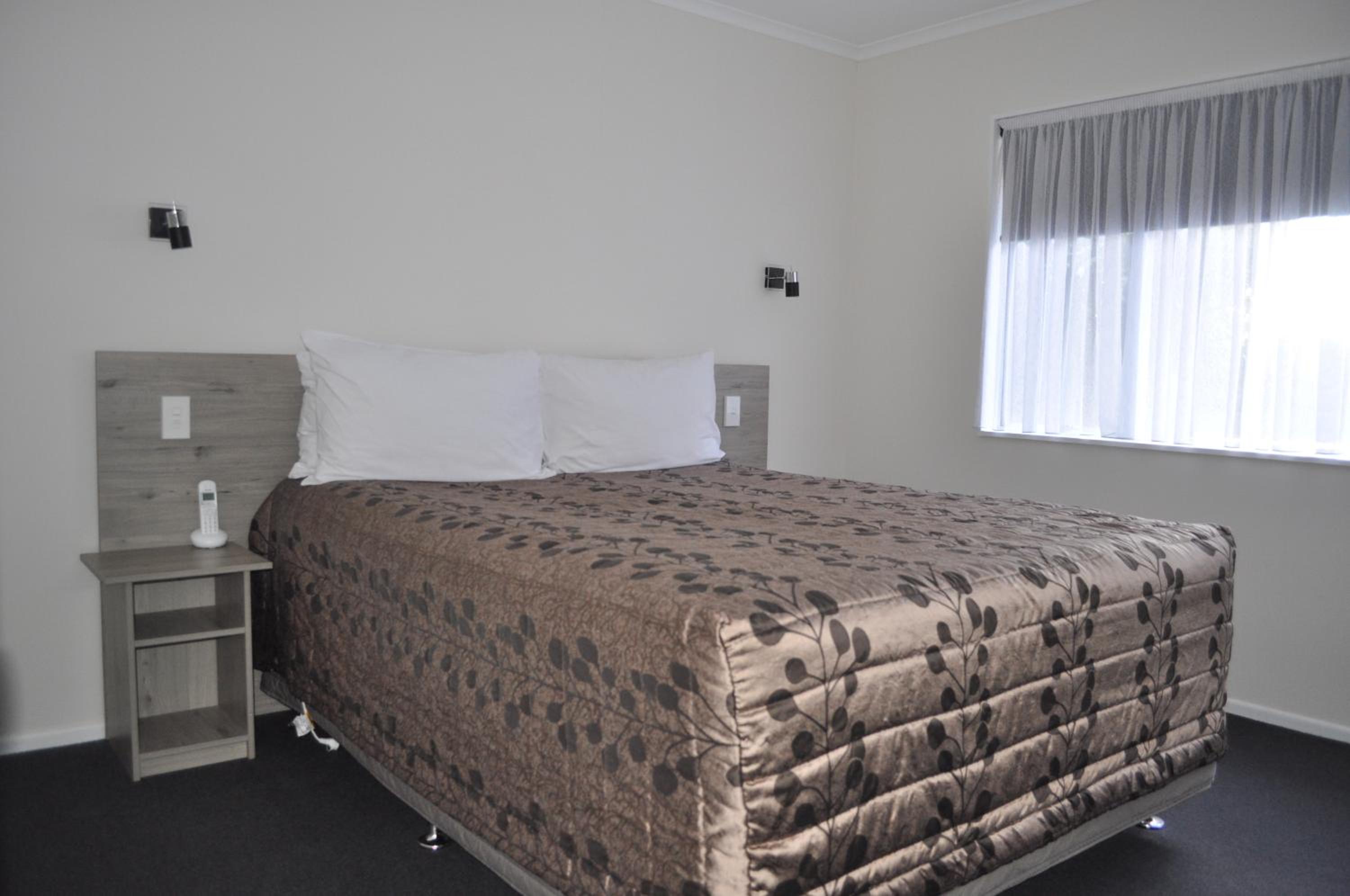 One-Bedroom Suite photo 1