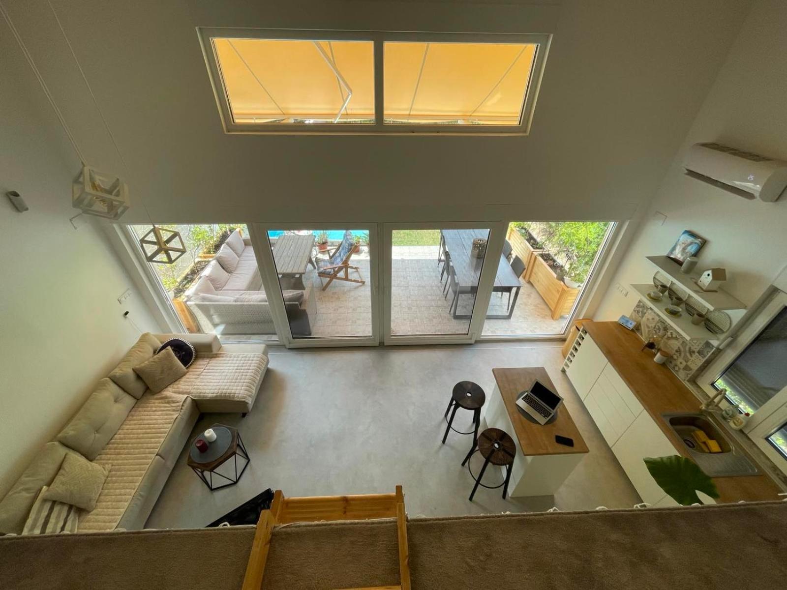 Two-Bedroom House photo 2