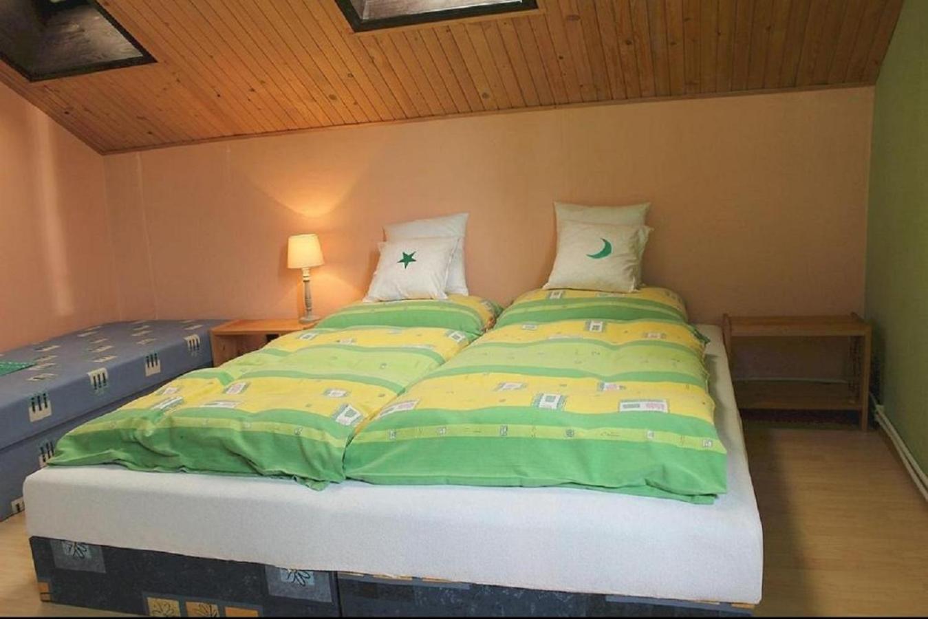 Double or Twin Room with Private Bathroom - Photo 1