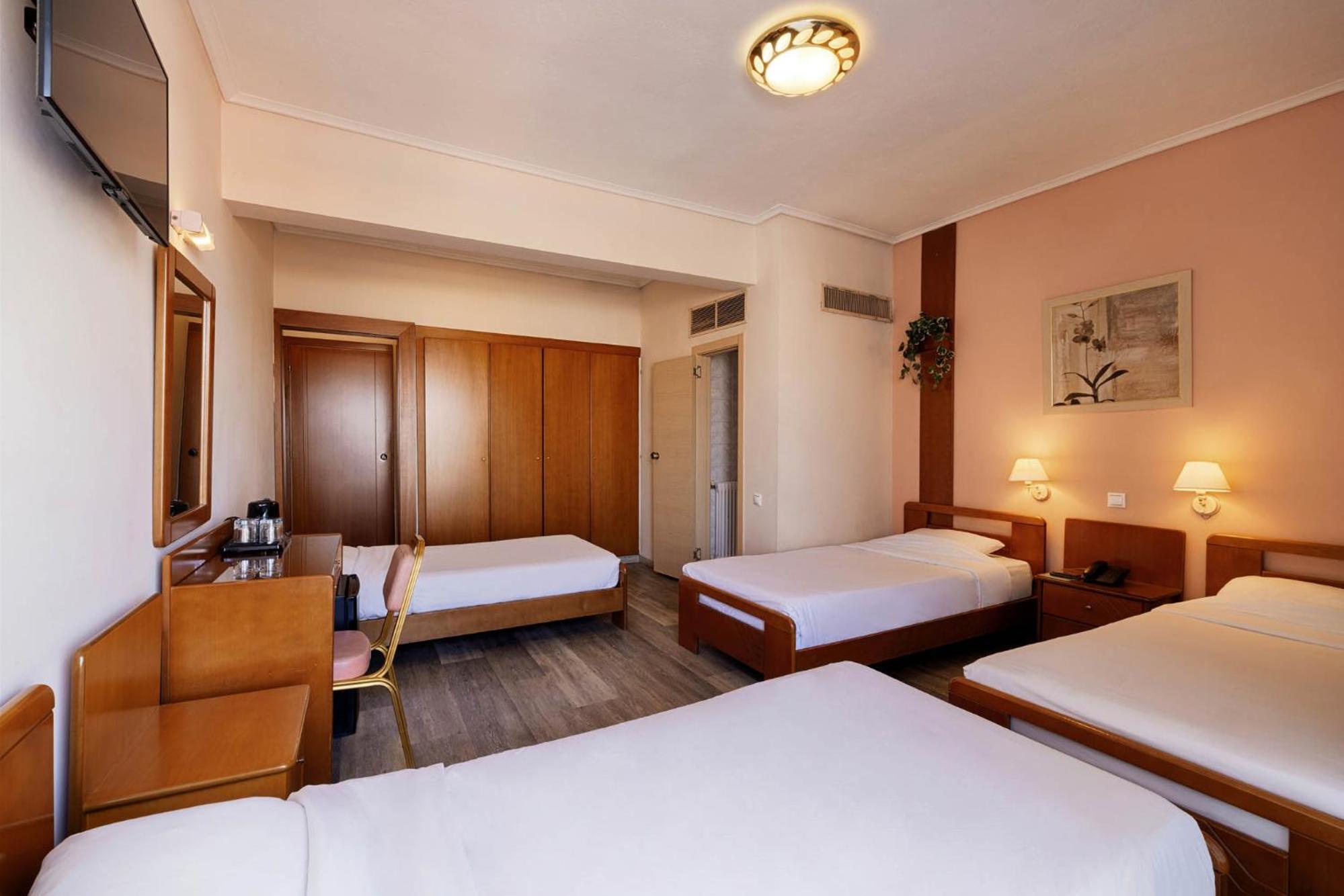 Xenophon Hotel — photo 82