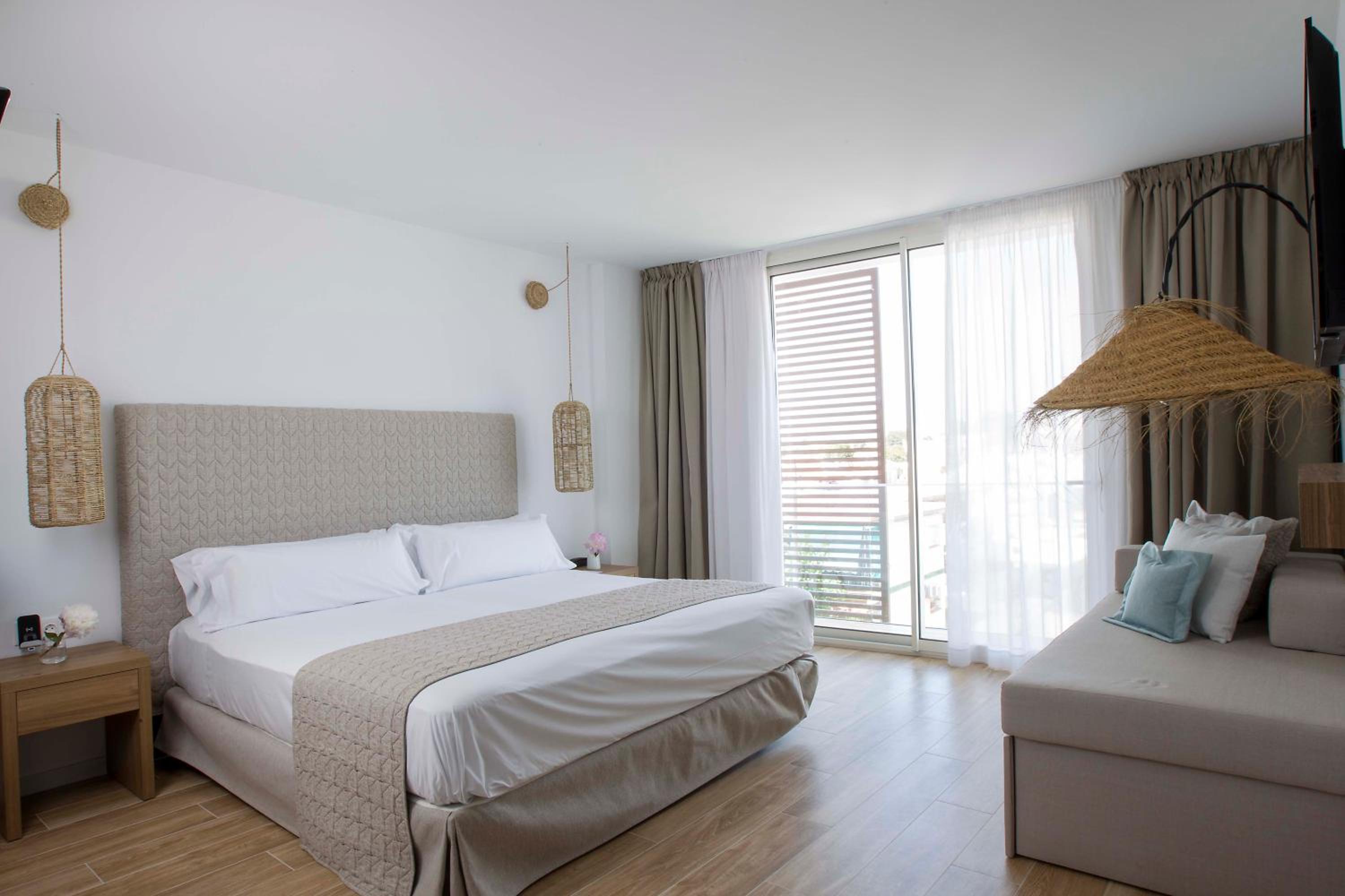 Habitación Triple Ejecutiva