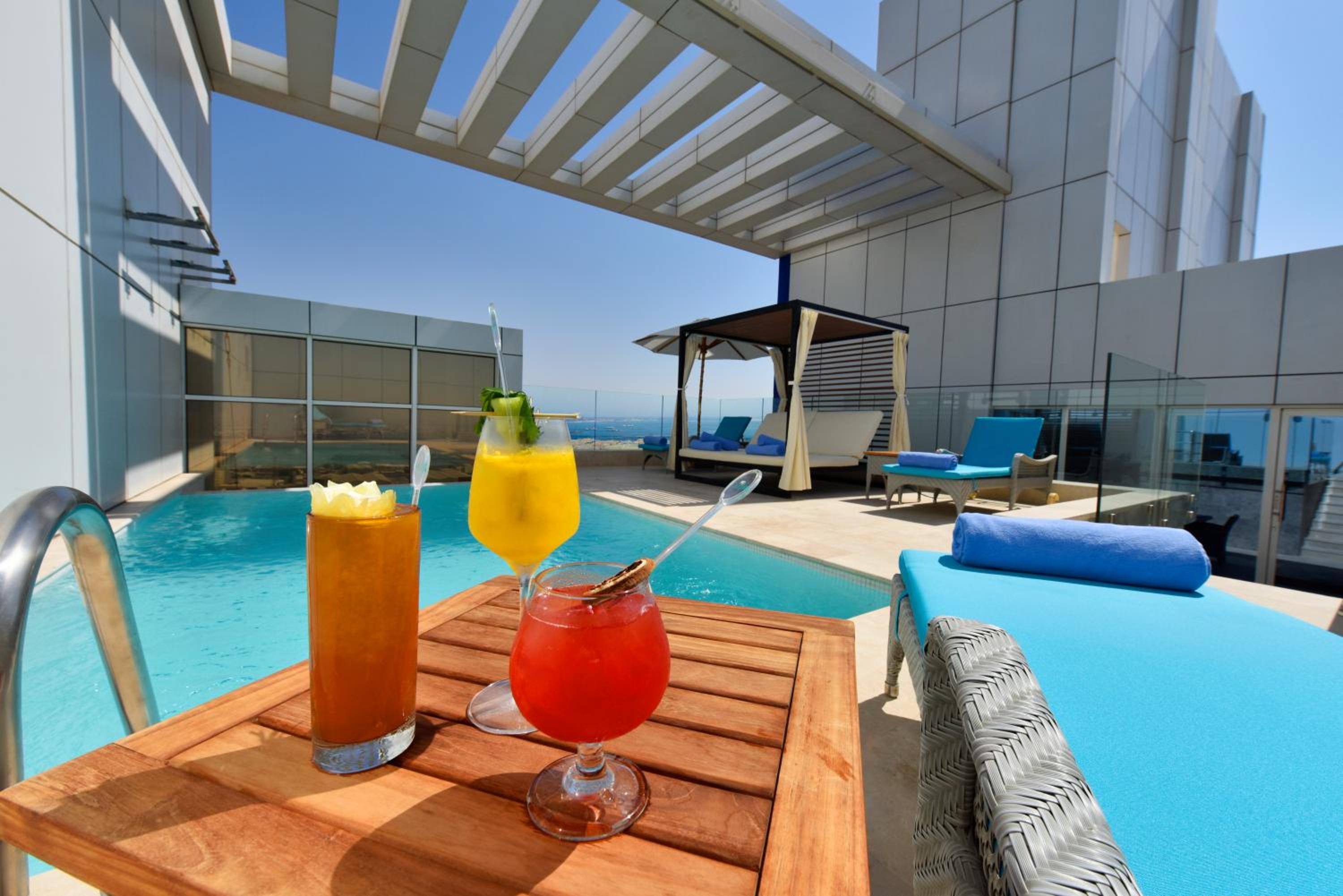 Sky Penthouse with Private Pool - Photo 10
