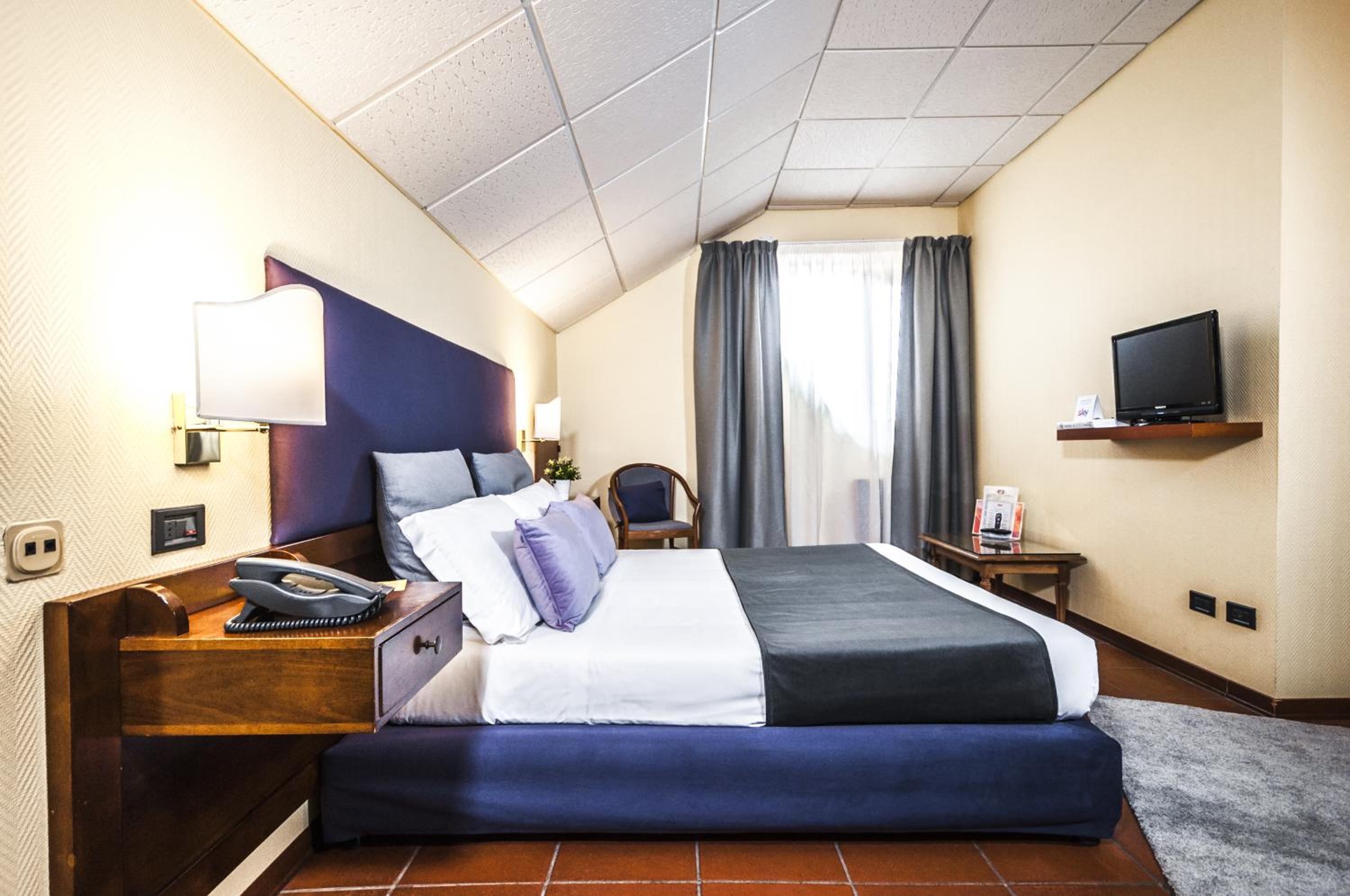 Classic Double Room - Photo 1