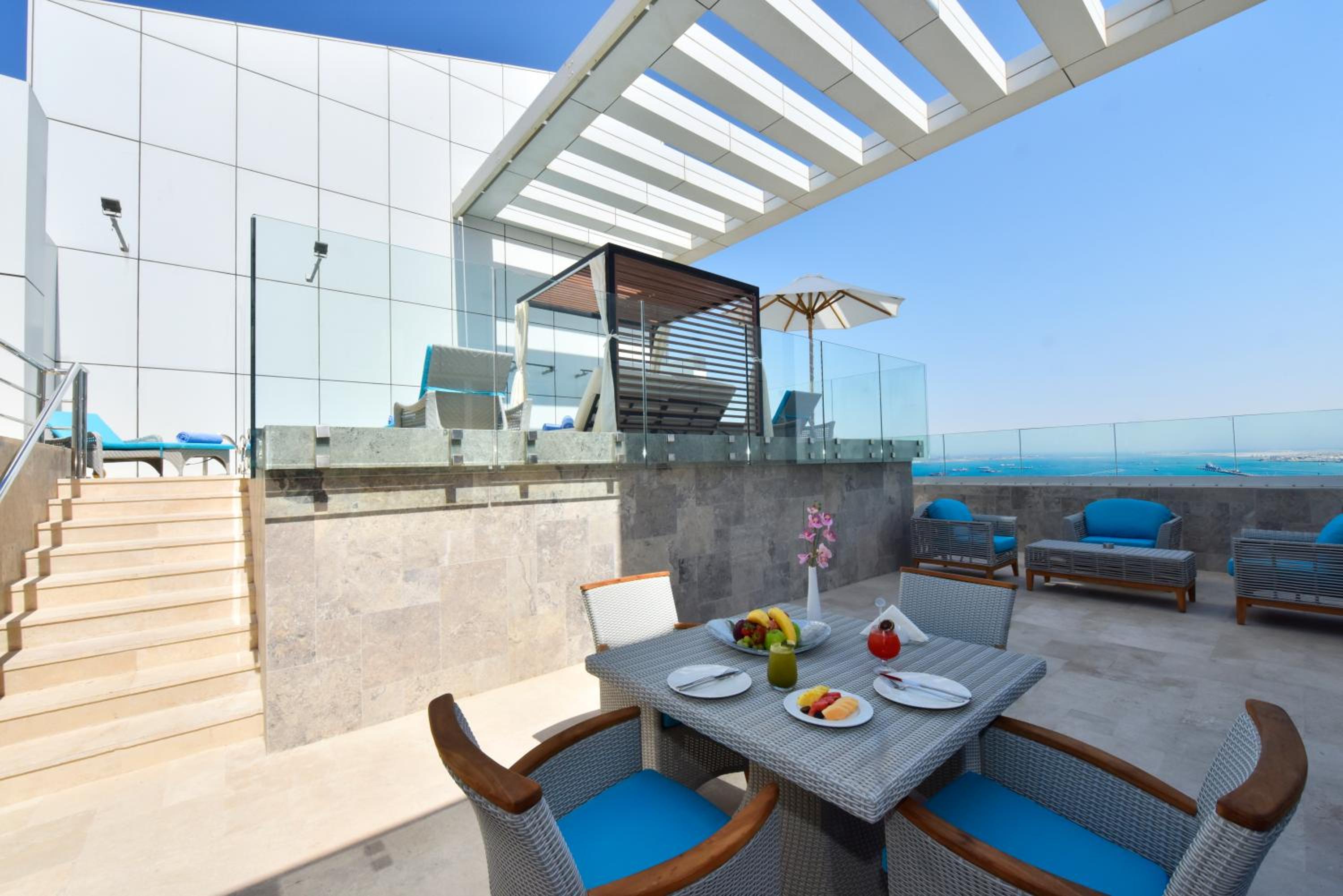 Sky Penthouse with Private Pool - Photo 7