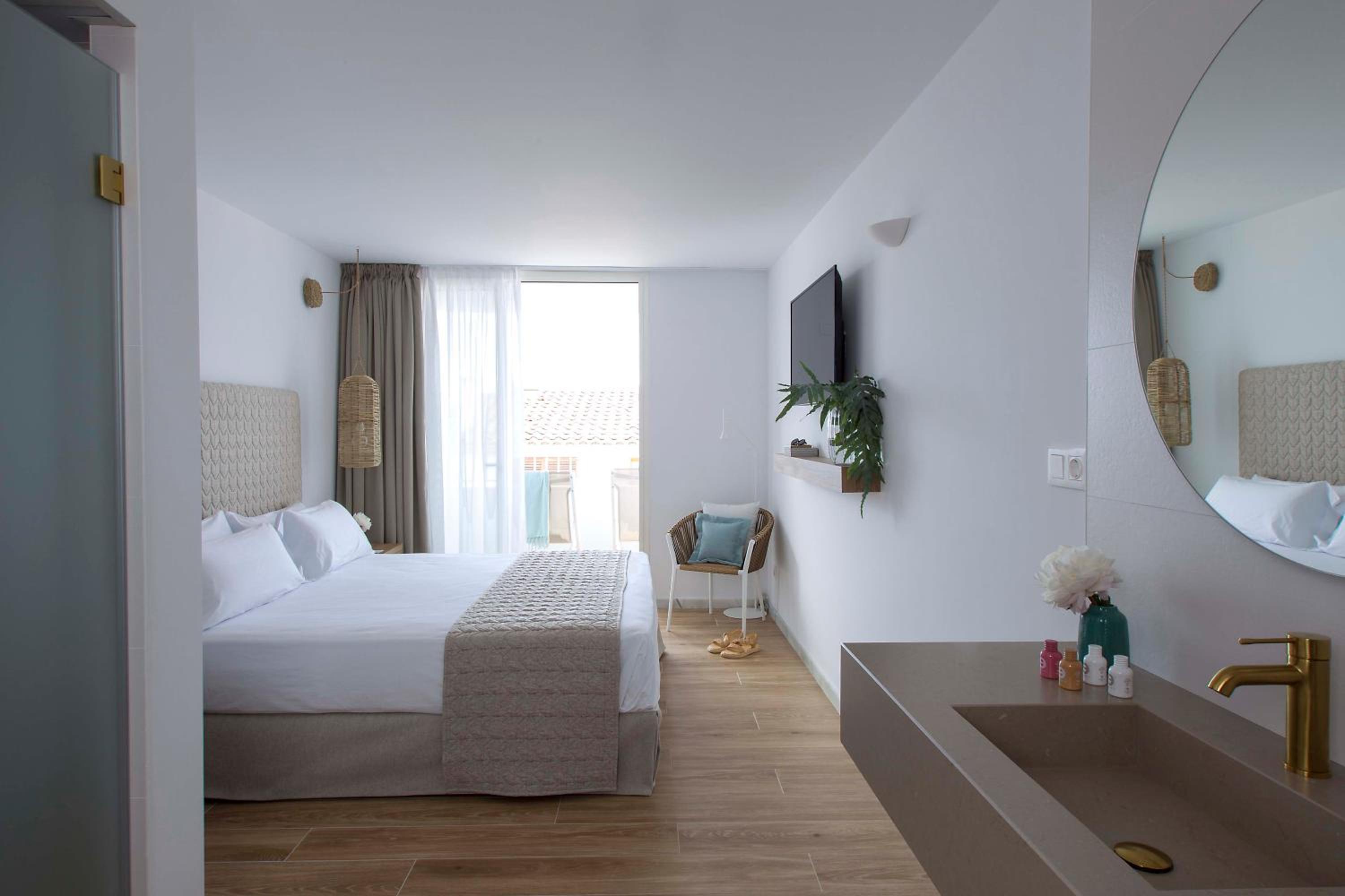 Habitación Triple de Lujo