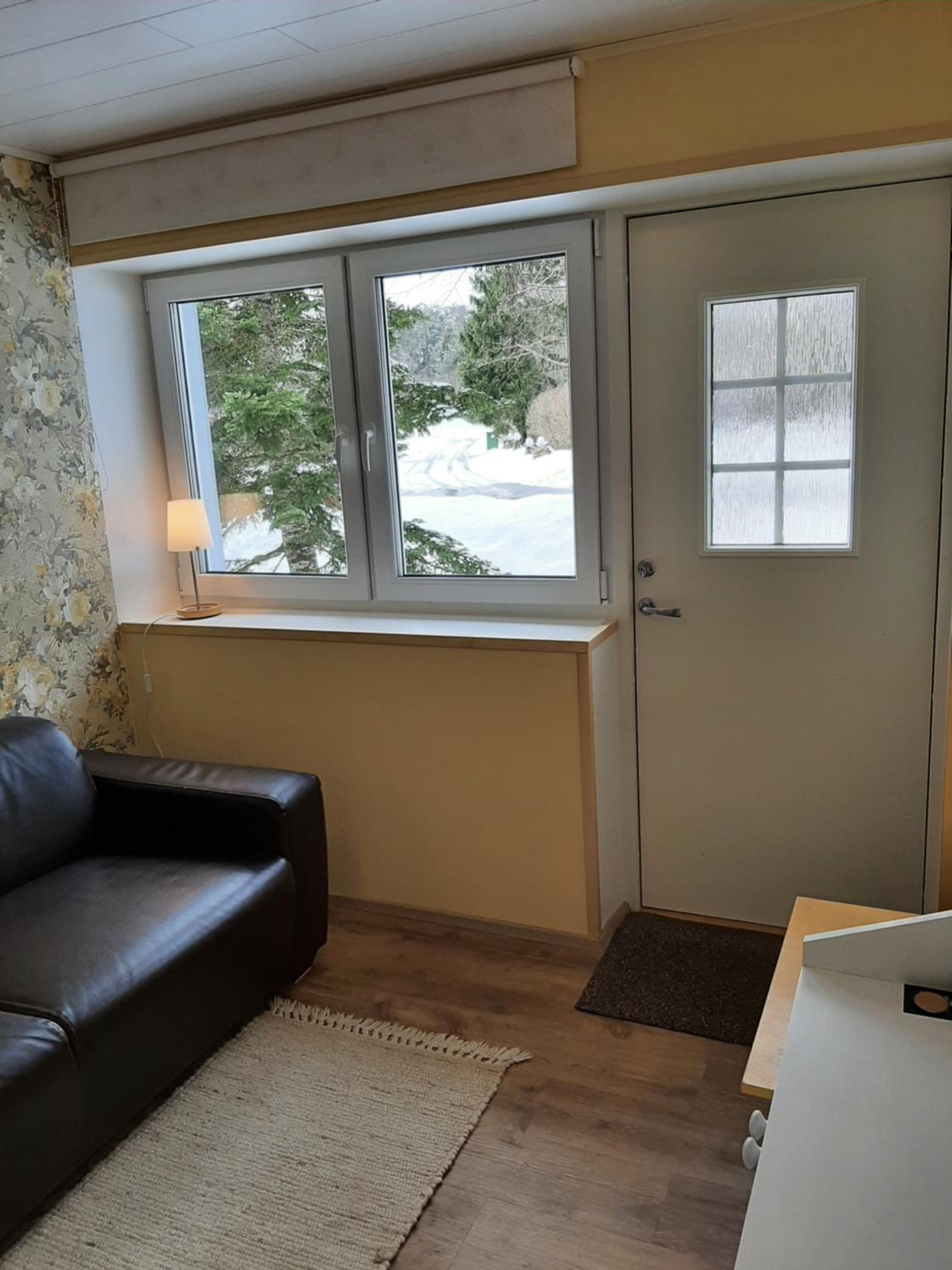 Deluxe Double Room - Photo 11