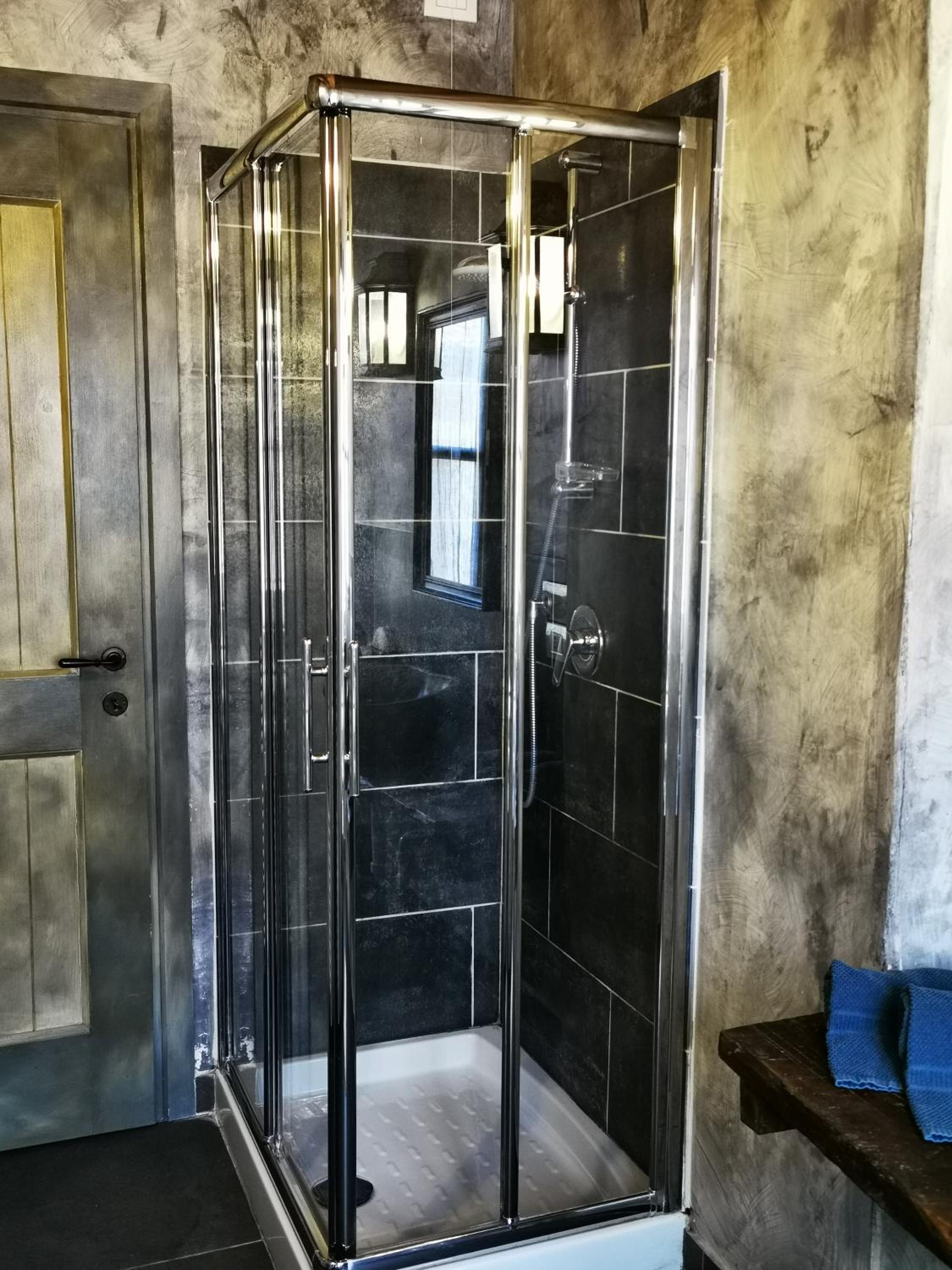 Luxury Triple Room photo 3