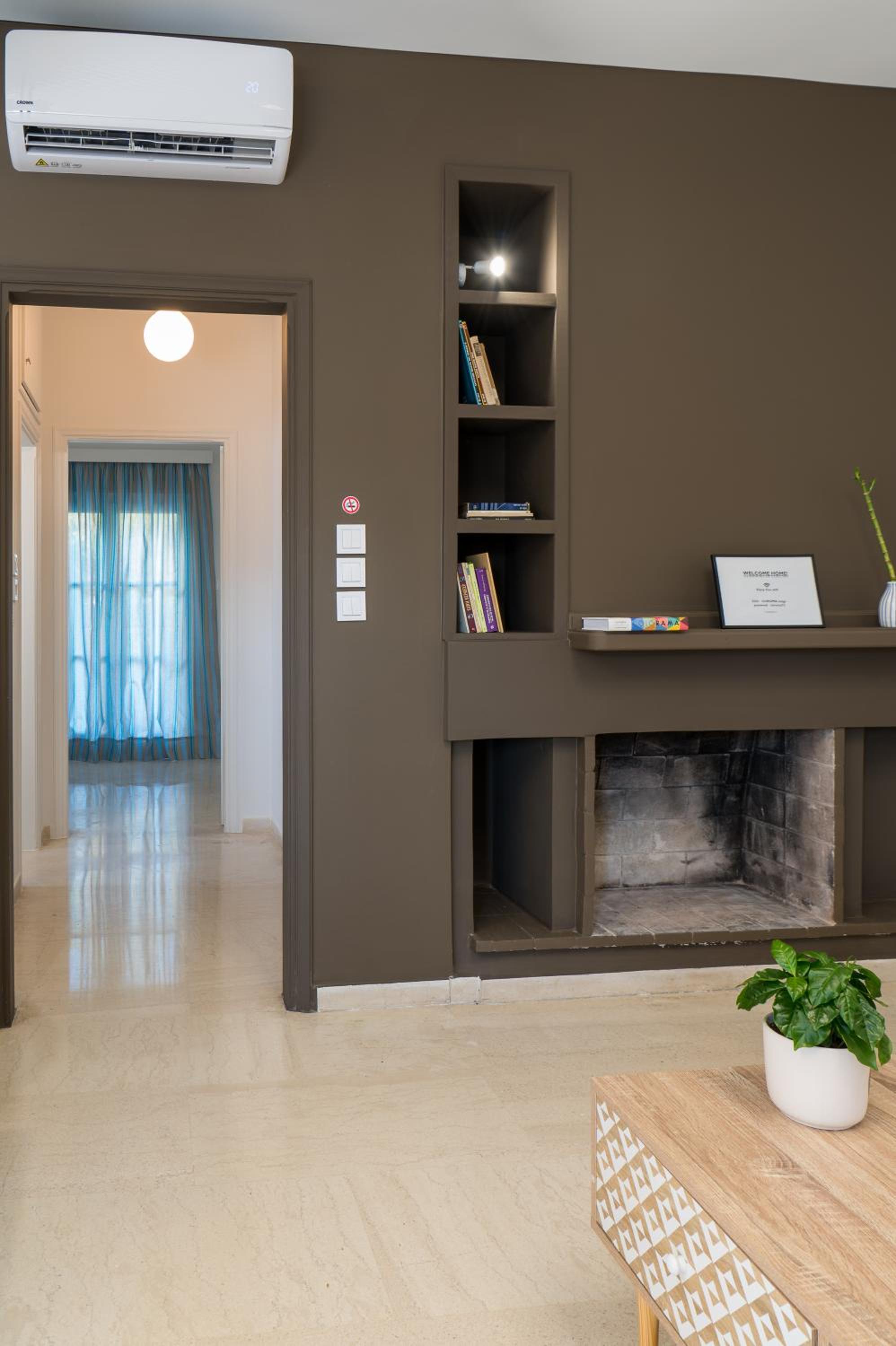 Apartment with Sea View - Photo 2