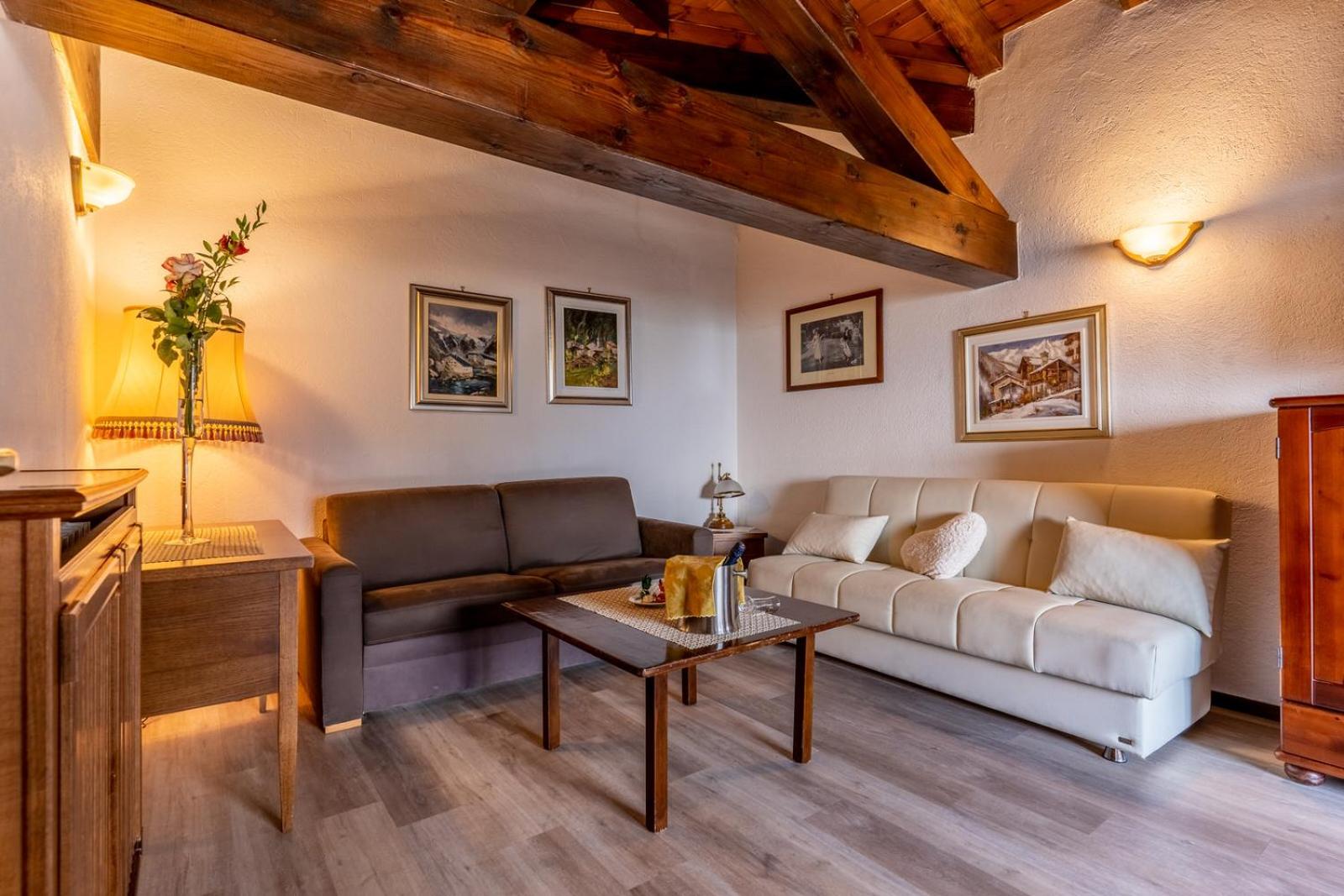 Suite (2 Adults) photo 3