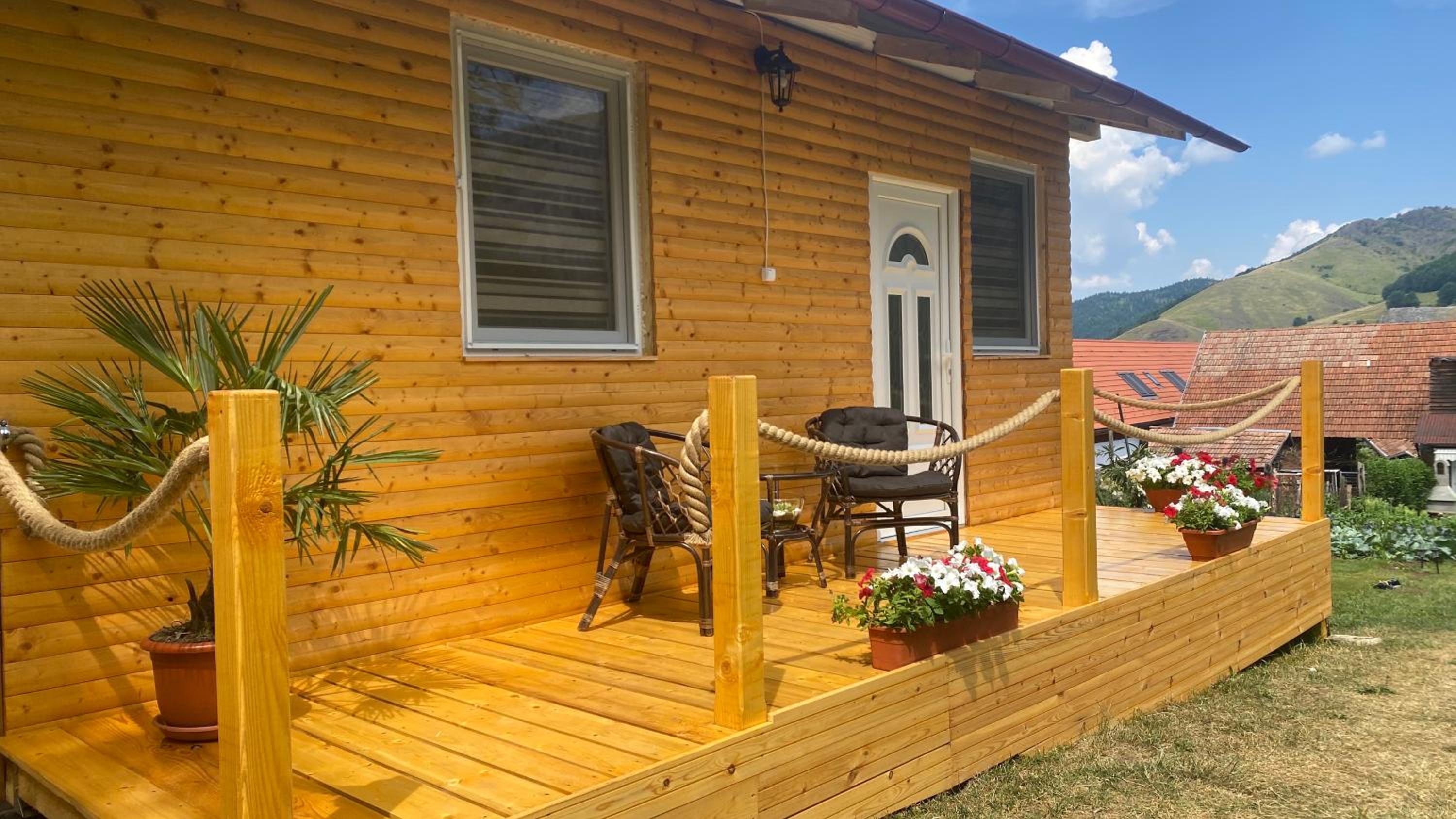 Deluxe Double Room with Balcony photo 2