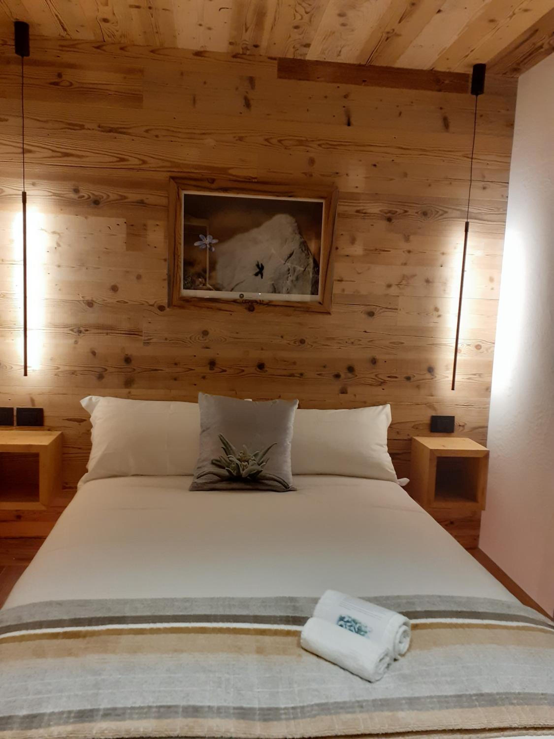 Double Room with Mountain View